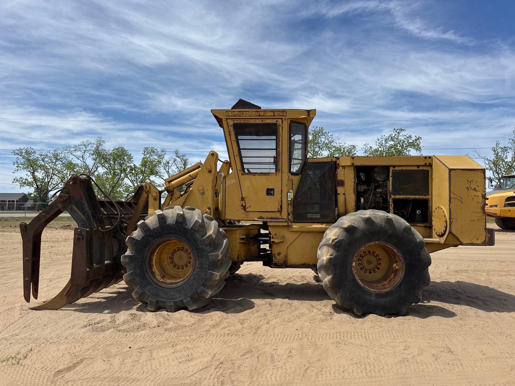 1995 TIGERCAT 726 FELLER BUNCHER