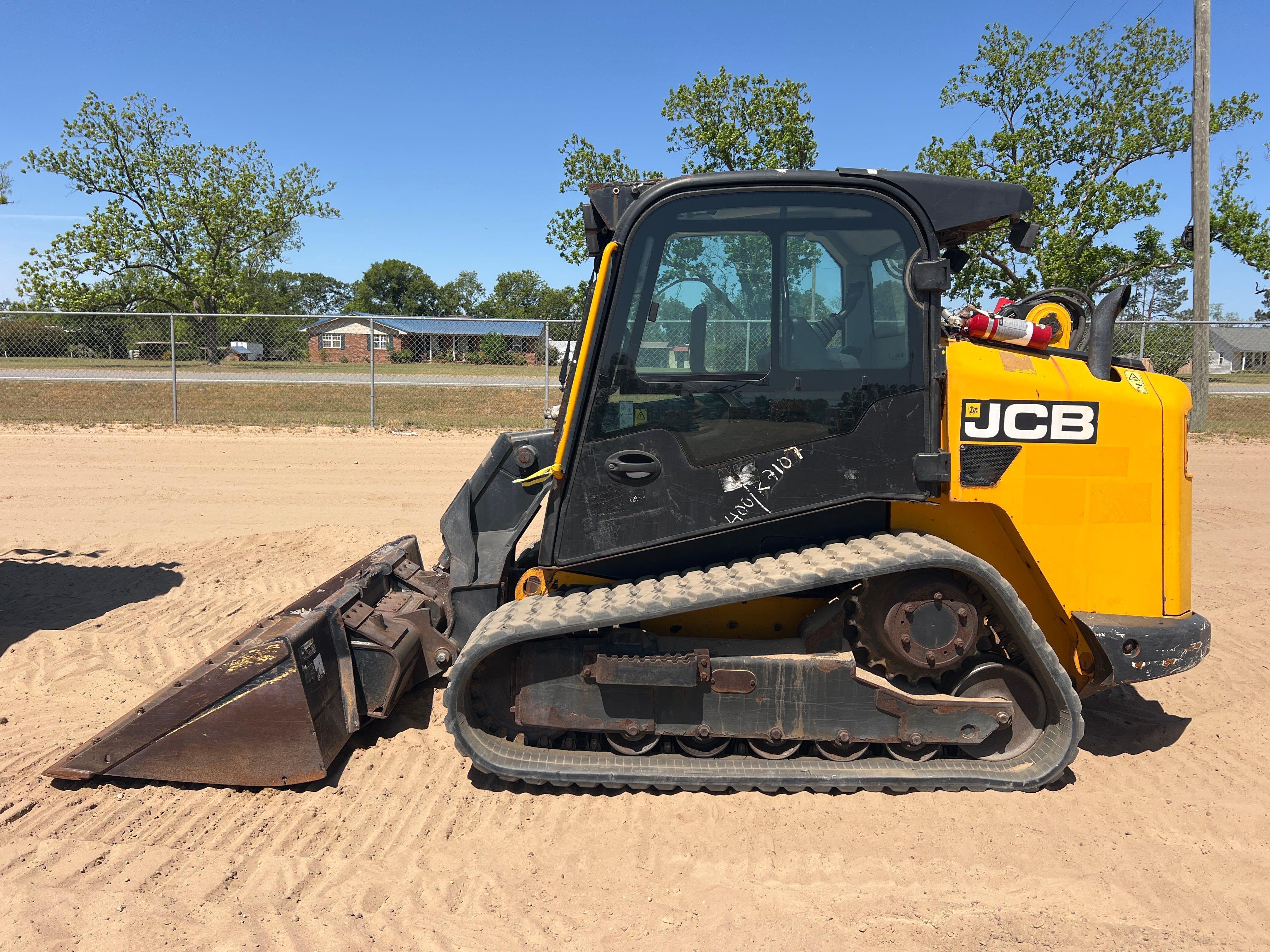 2021 JCB 3TS-8T TELESKID