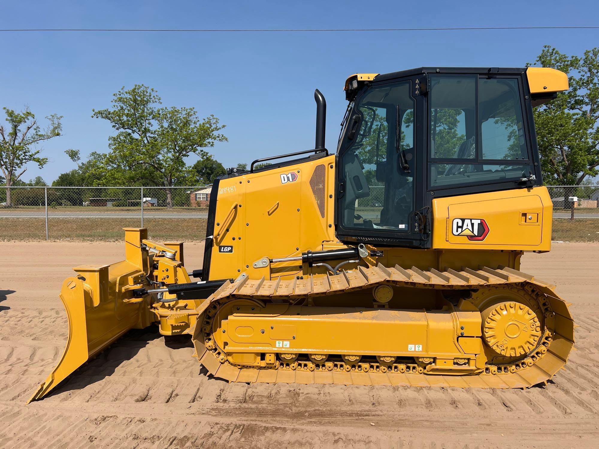 2024 CATERPILLAR D1 LGP CRAWLER DOZER