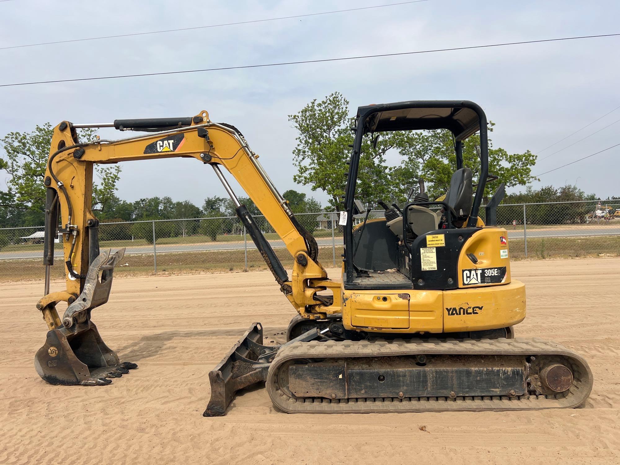 Photo of a  Caterpillar 305E2CR