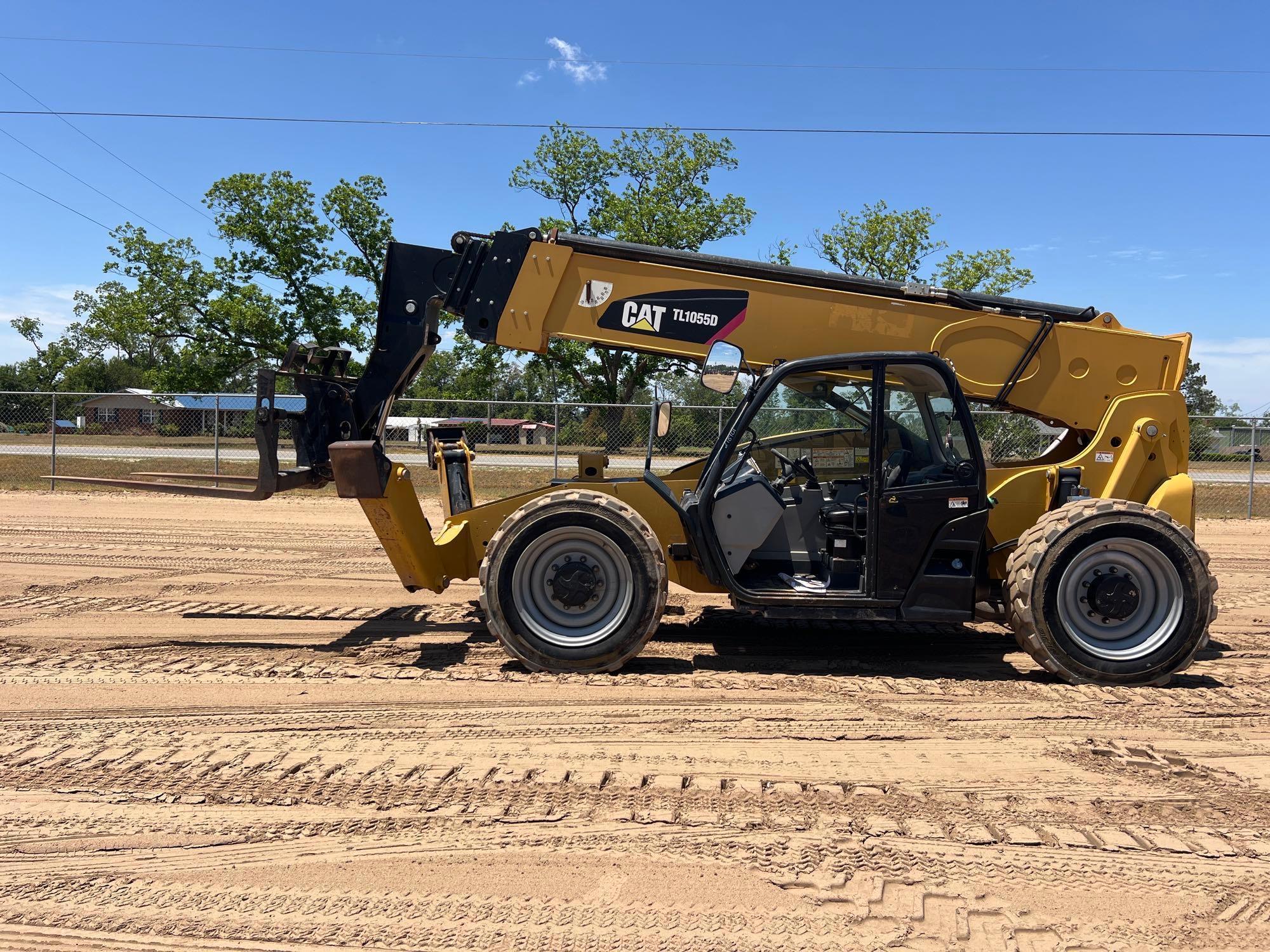Photo of a  Caterpillar TL1055