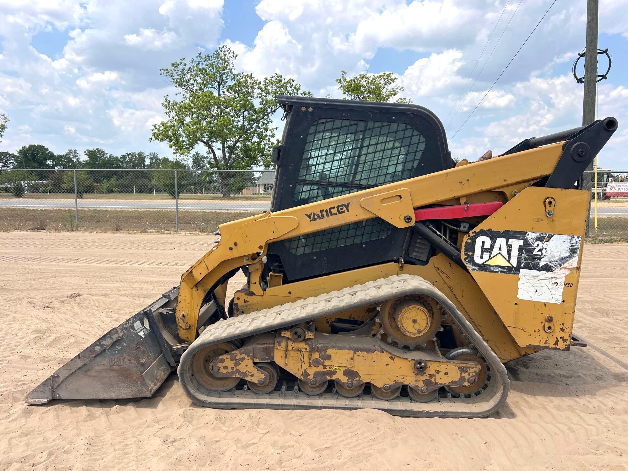Photo of a  Caterpillar 289D