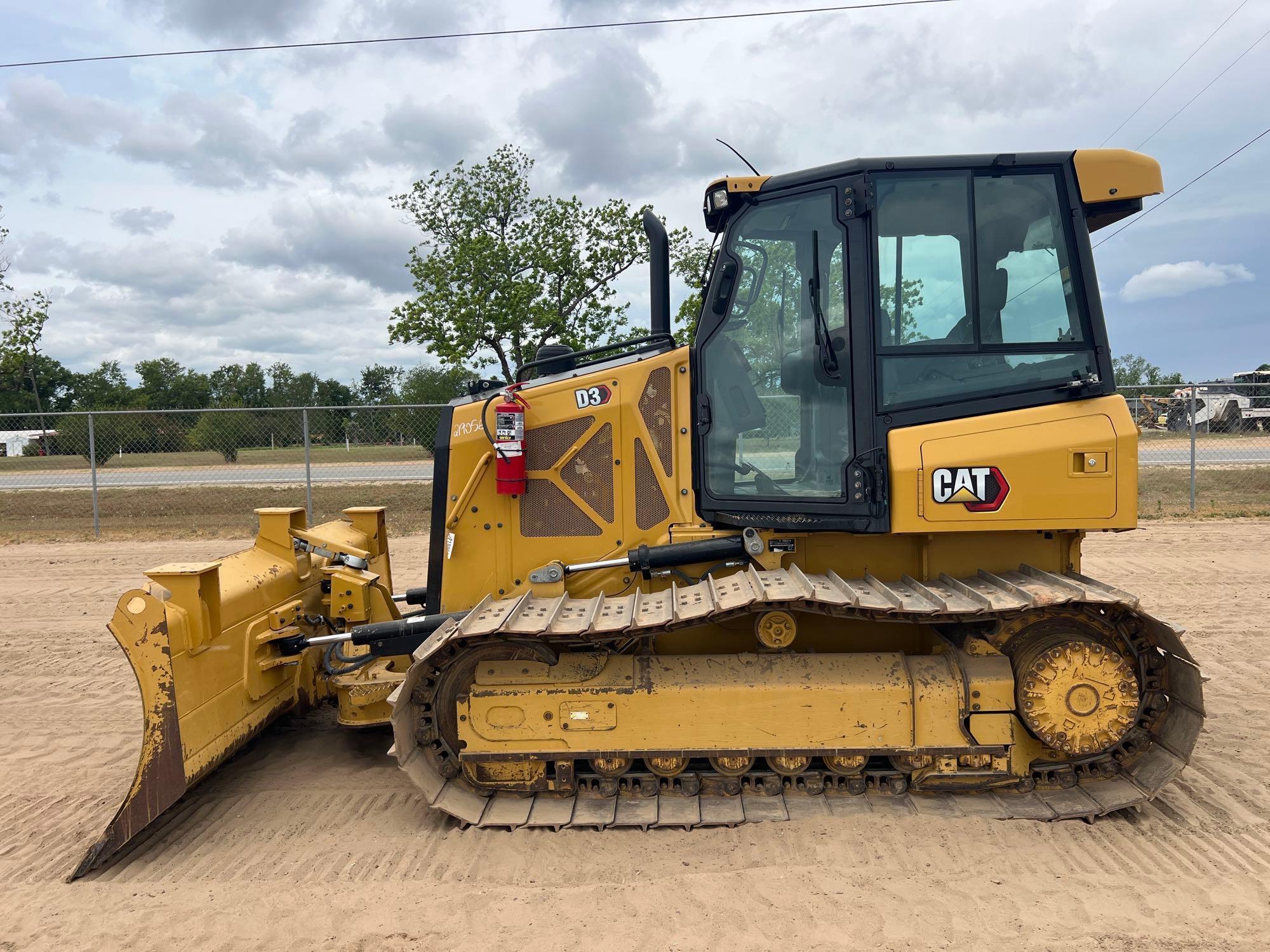 2022 CATERPILLAR D3 LGP CRAWLER DOZER
