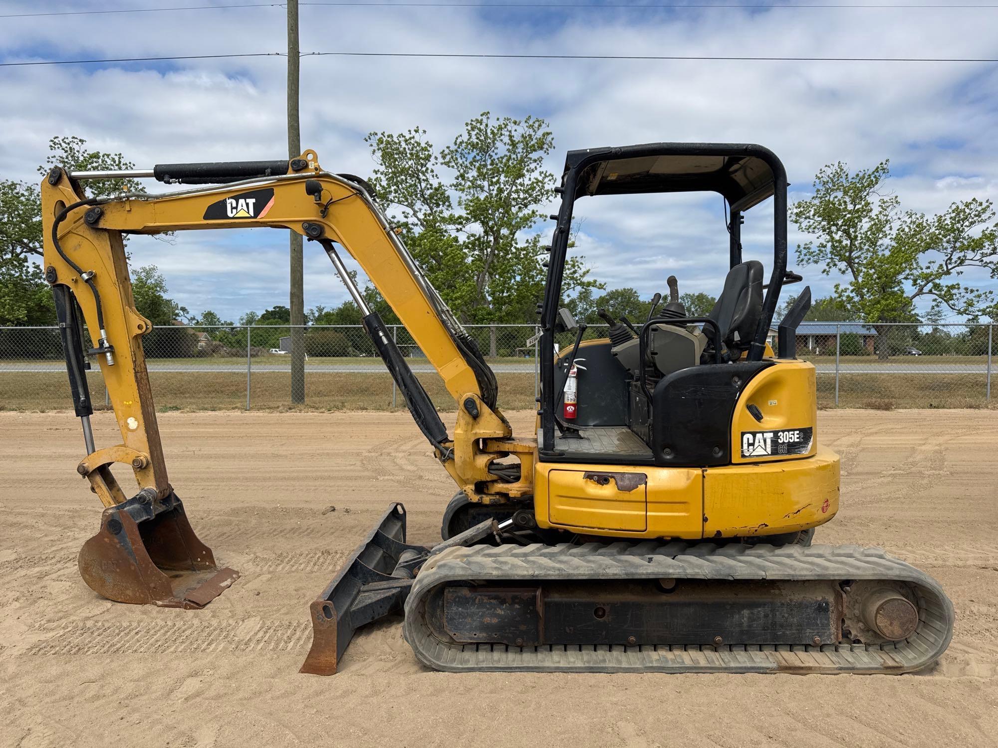 2016 CATERPILLAR 305E2 CR EXCAVATOR
