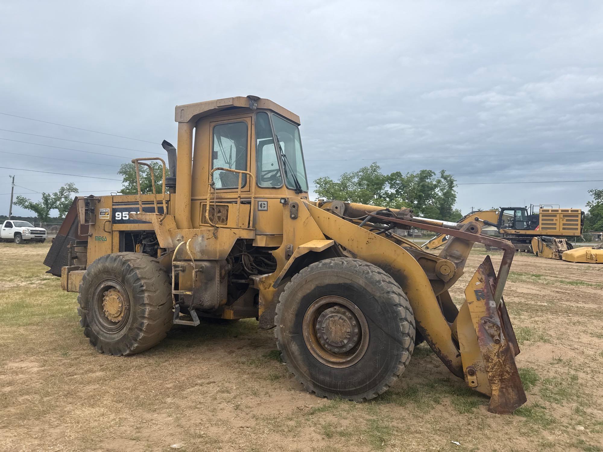 Photo of a  Caterpillar 950E