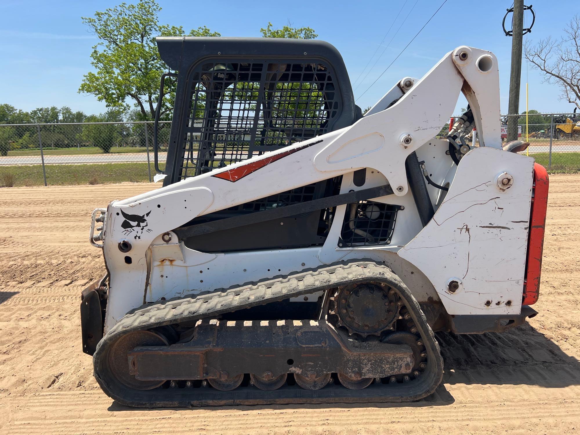 Photo of a  Bobcat T590