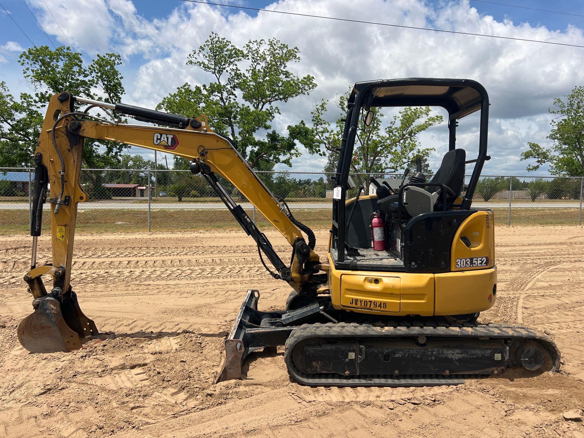 2021 CATERPILLAR 303.5E2 CR EXCAVATOR