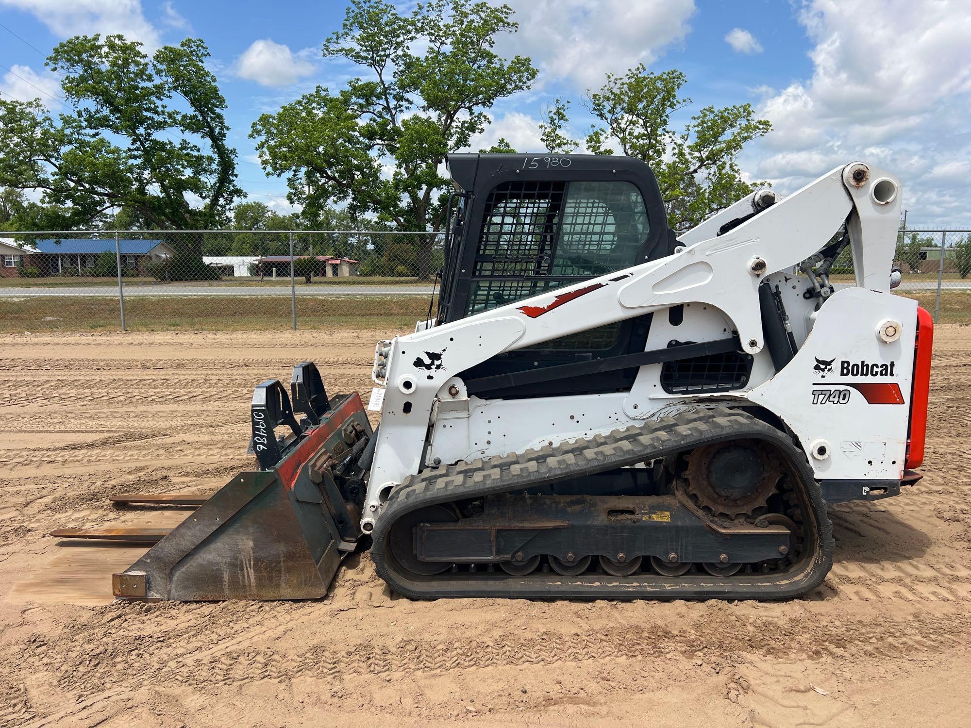 2023 BOBCAT T740 SKID STEER
