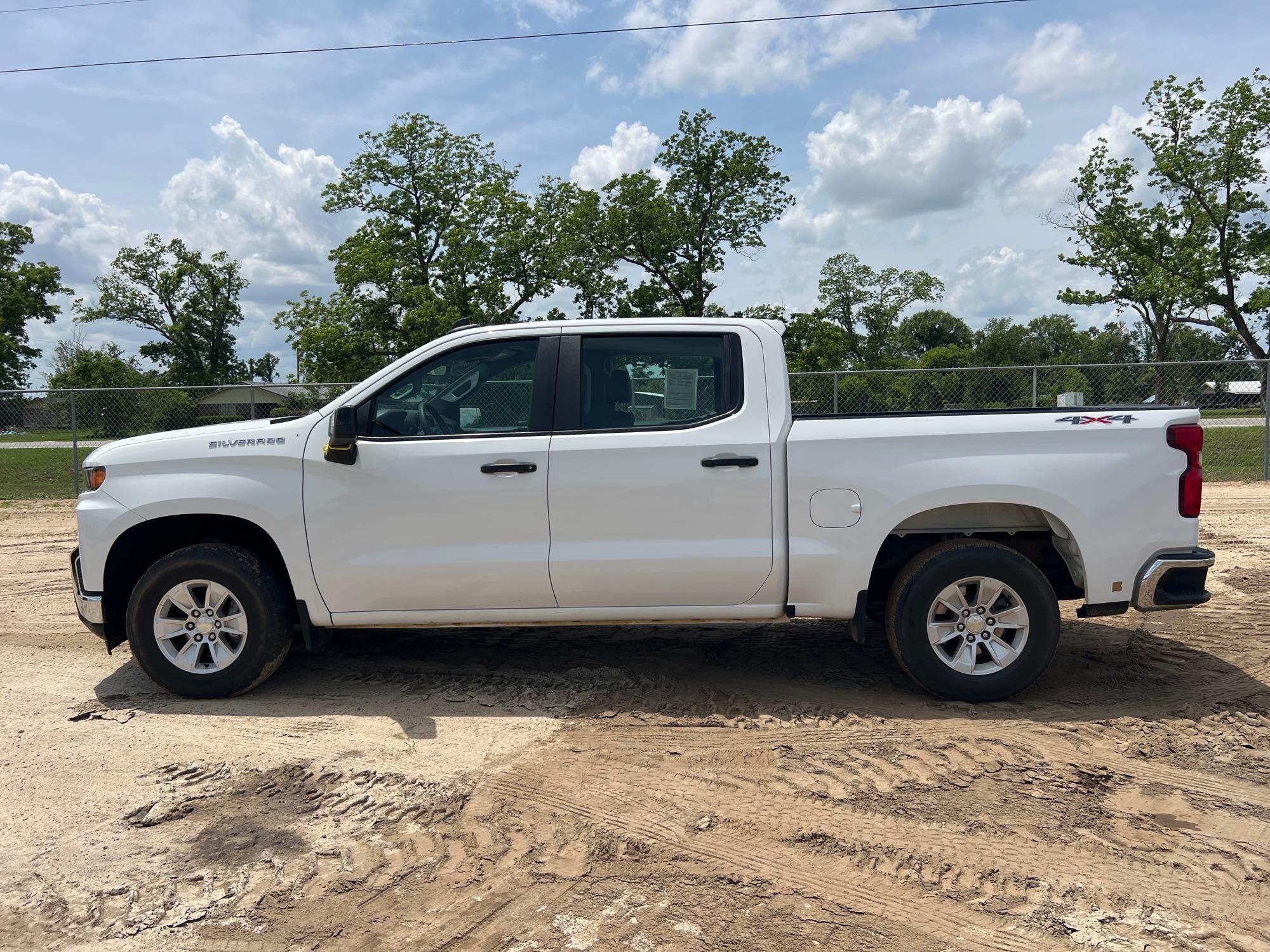2020 CHEVROLET SILVERADO CREW CAB TRUCK