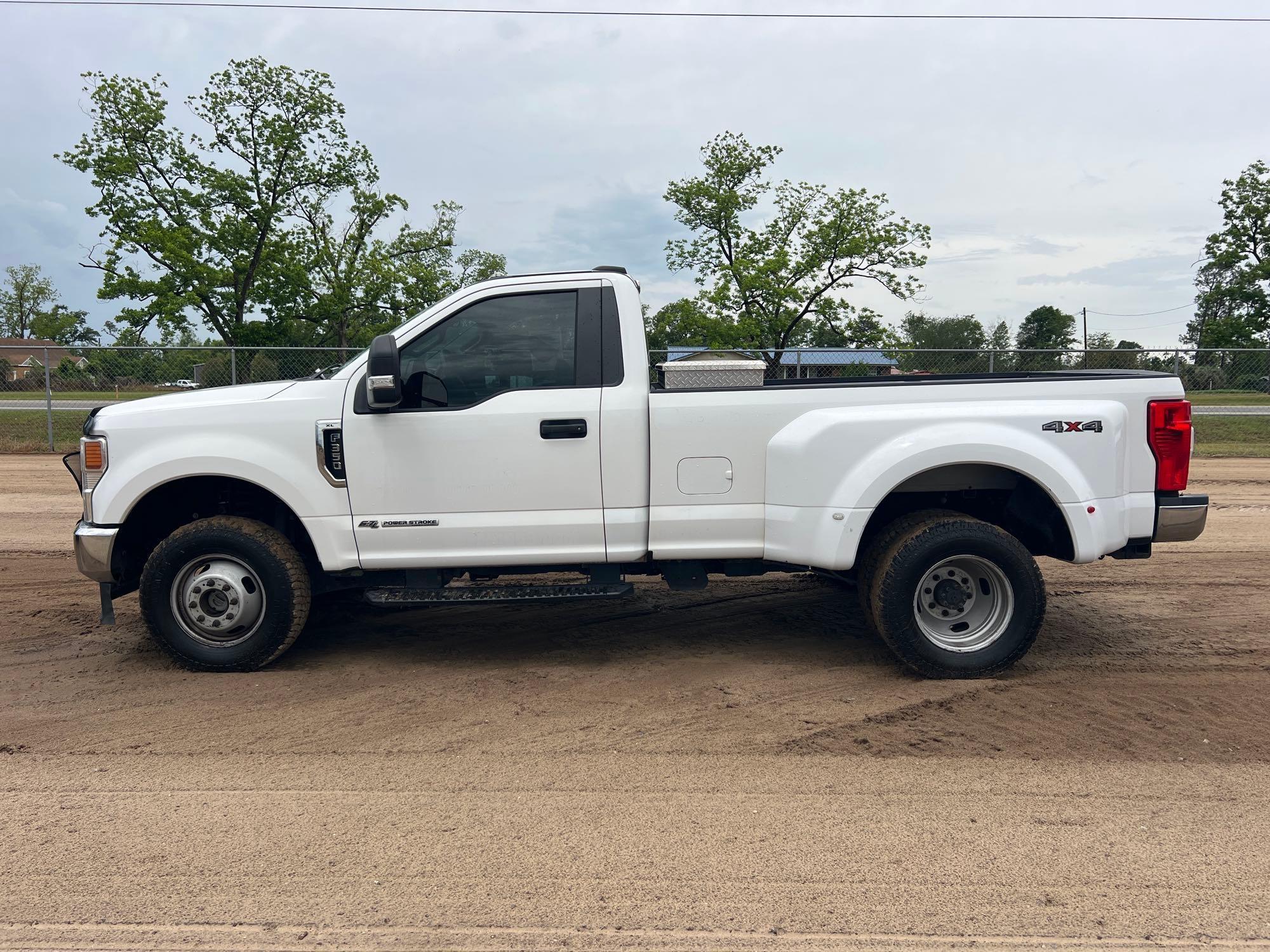 2020 FORD F-350 XL SINGLE CAB DUALLY TRUCK