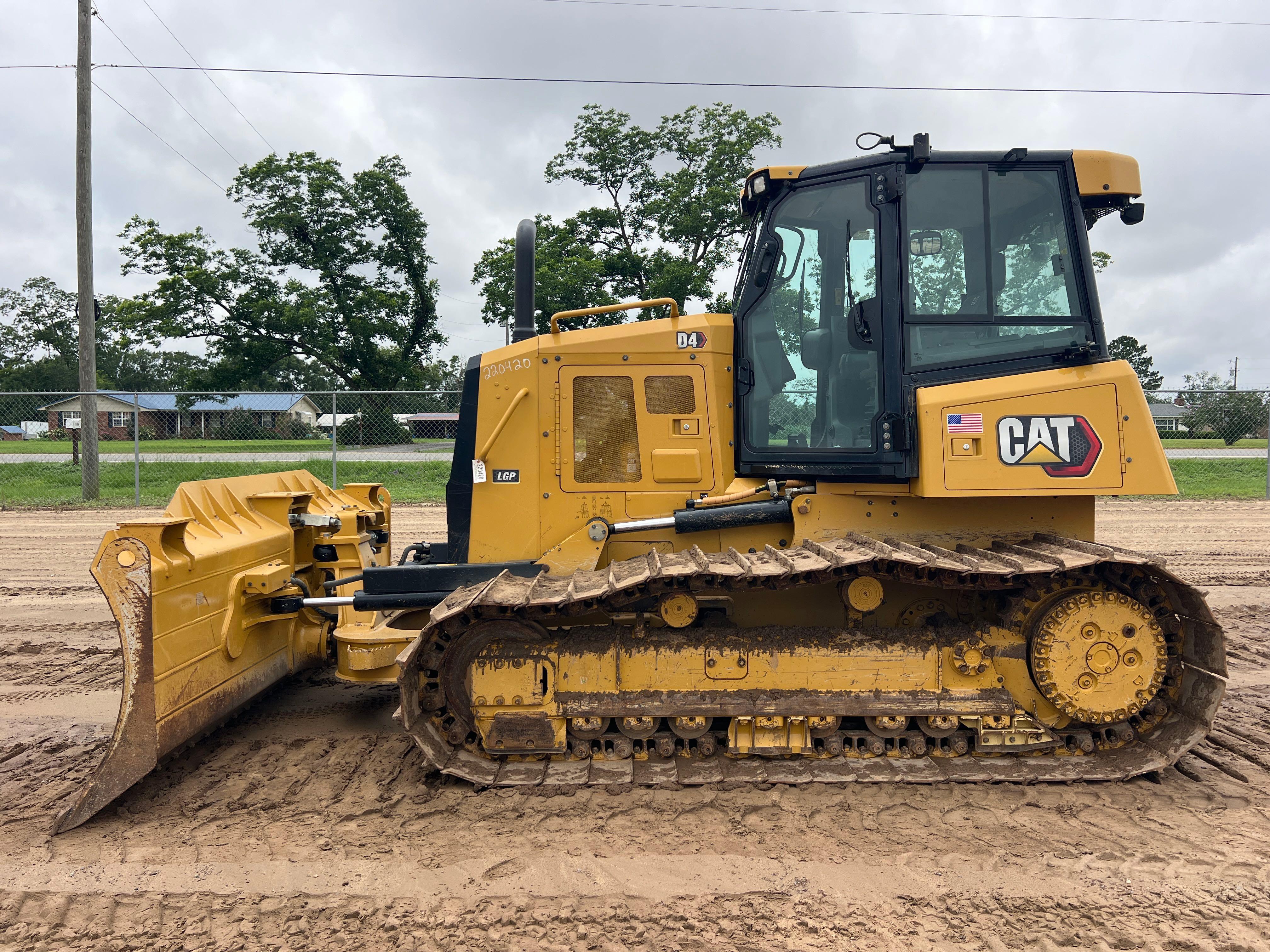 2020 CATERPILLAR D4 LGP CRAWLER DOZER