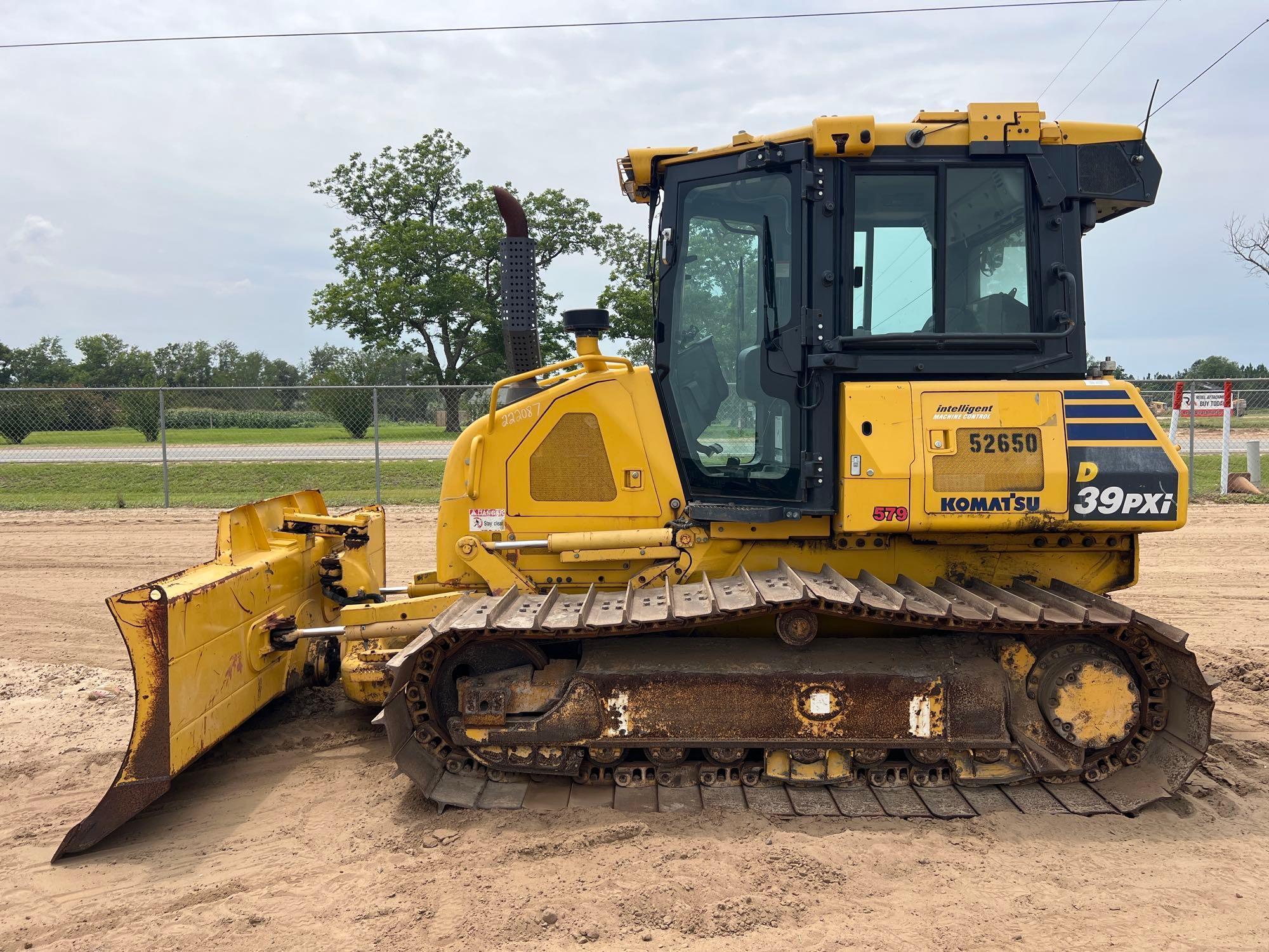 2021 KOMATSU D39PXI-24 CRAWLER DOZER