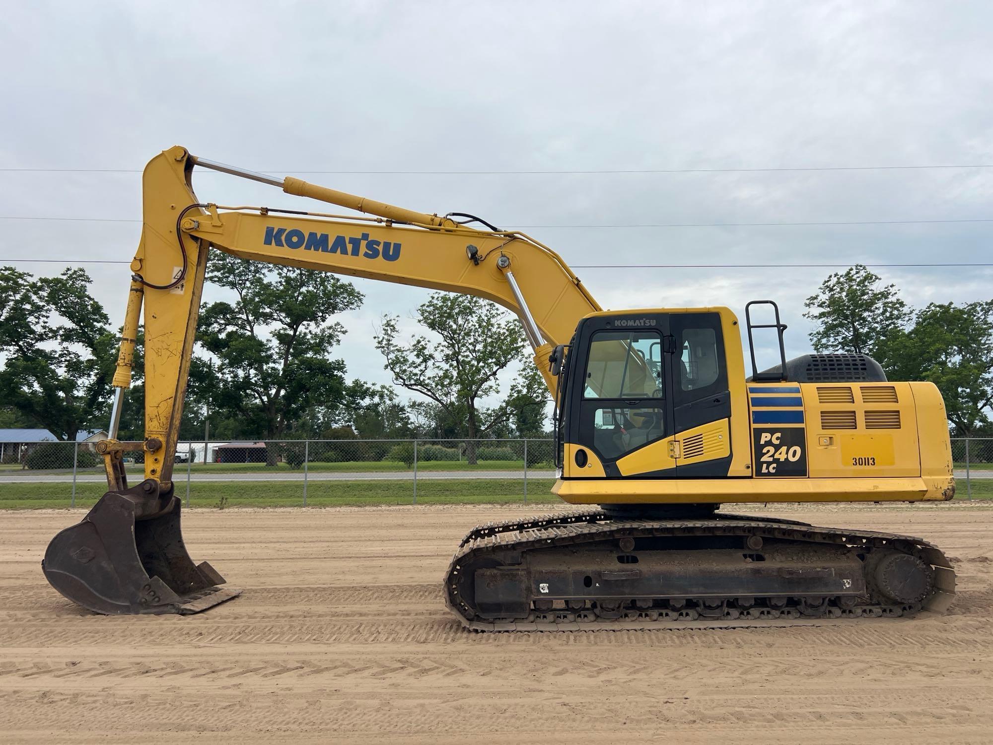 Photo of a 2013 Komatsu PC240LC-10