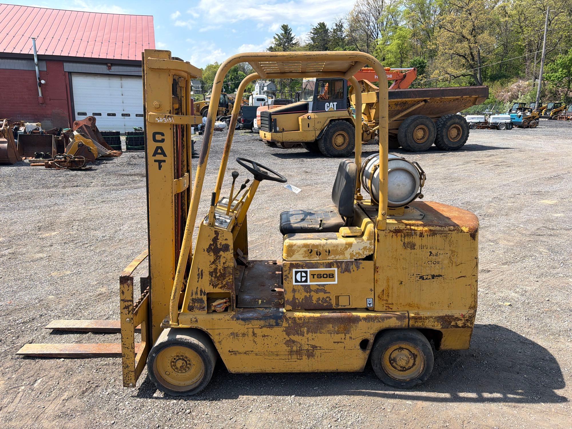 Photo of a  Caterpillar T60B