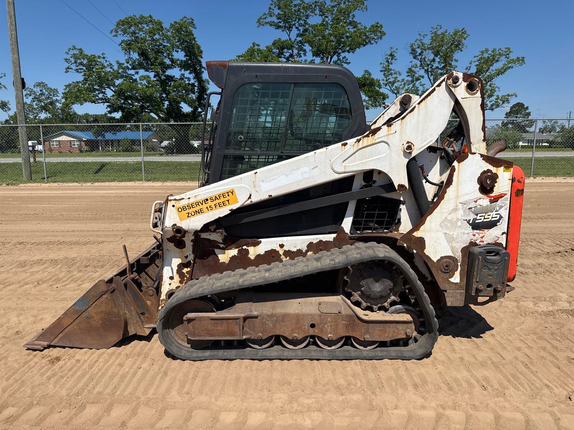 2021 BOBCAT T595 SKID STEER