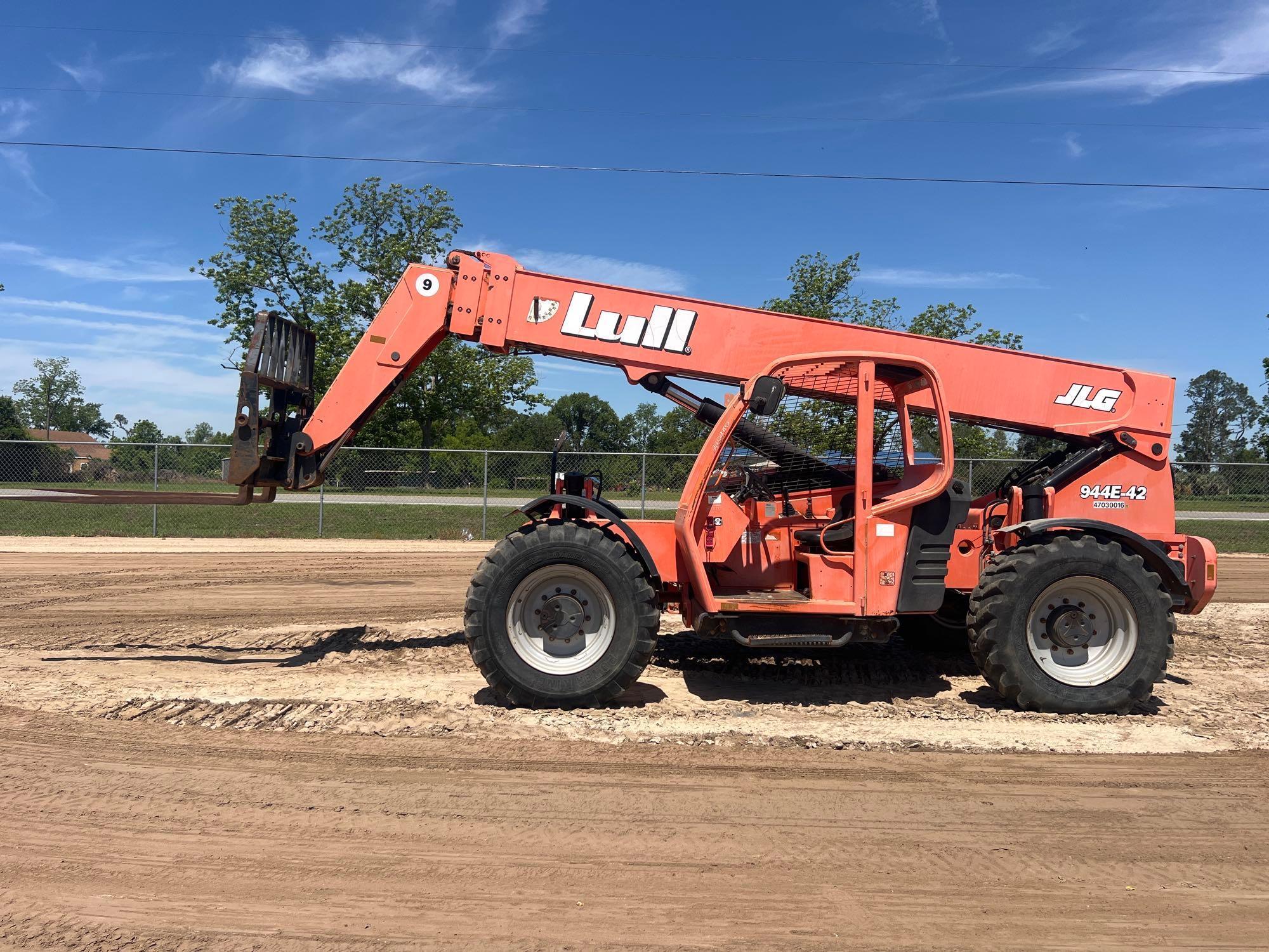 JLG LULL 944E-42 TELESCOPIC FORKLIFT