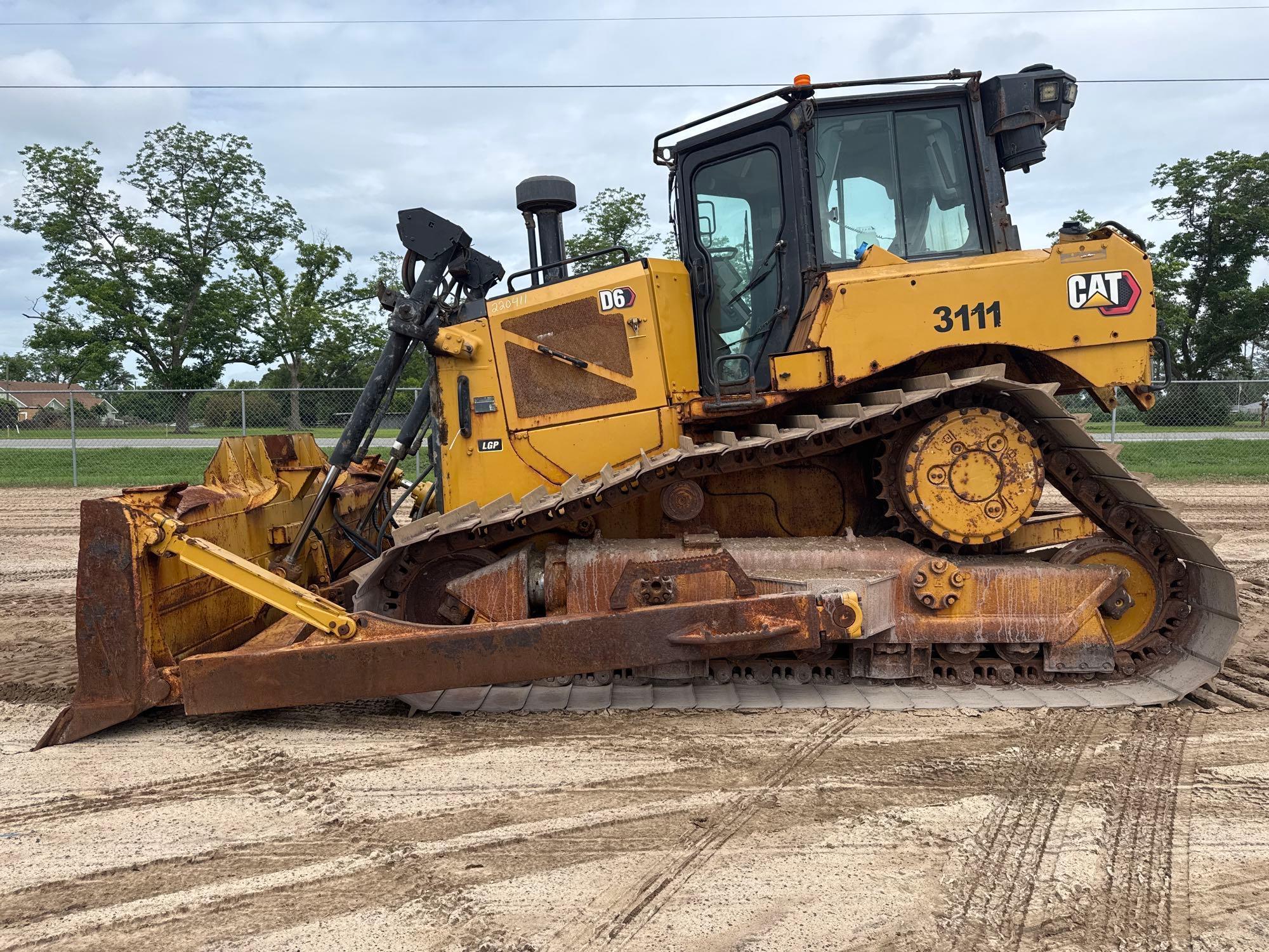 2020 CATERPILLAR D6 LGP HIGH TRACK CRAWLER DOZER