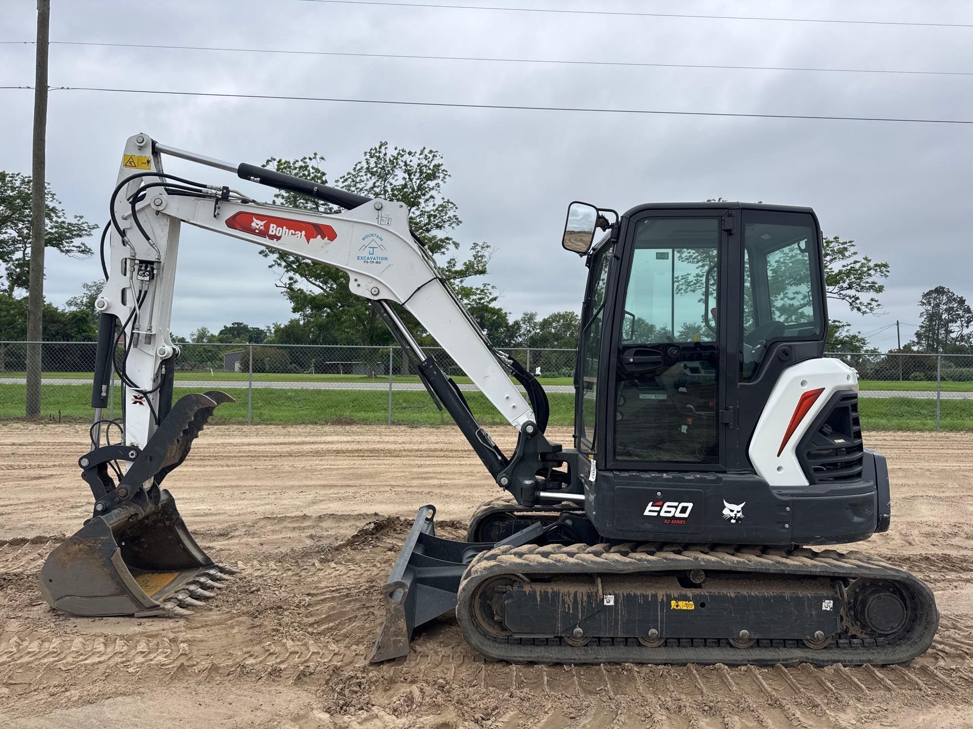 Photo of a 2023 Bobcat E60