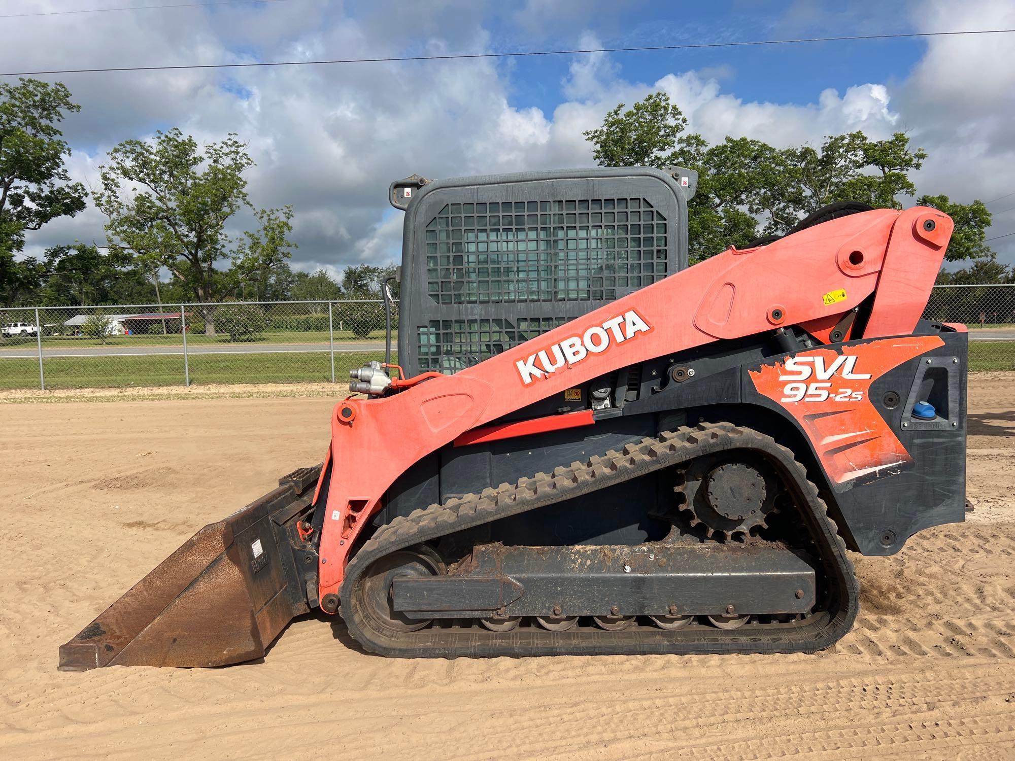 Photo of a  Kubota SVL95-2S