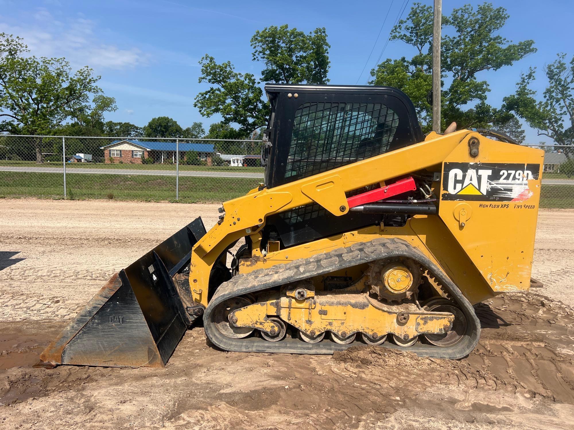 Photo of a  Caterpillar 279D