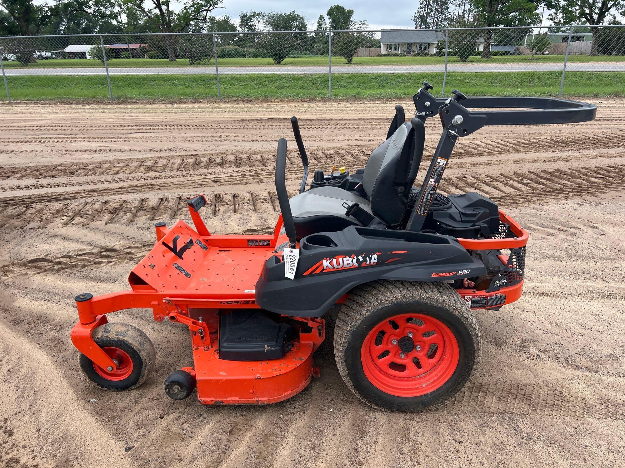 KUBOTA Z411KW ZERO TURN LAWN MOWER