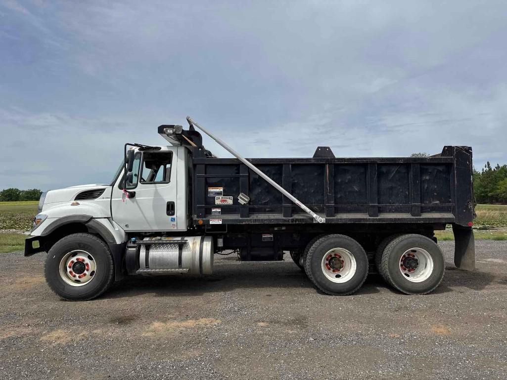 2019 INTERNATIONAL 7400 SBA 6X4 DUMP TRUCK