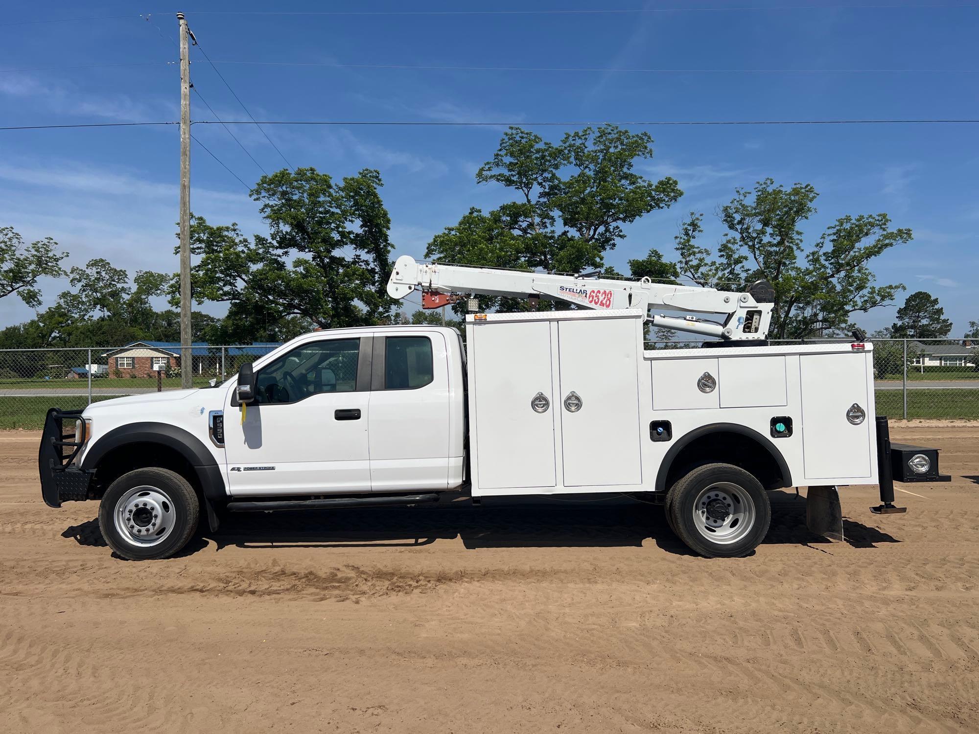 2017 FORD F-550 XL SERVICE TRUCK