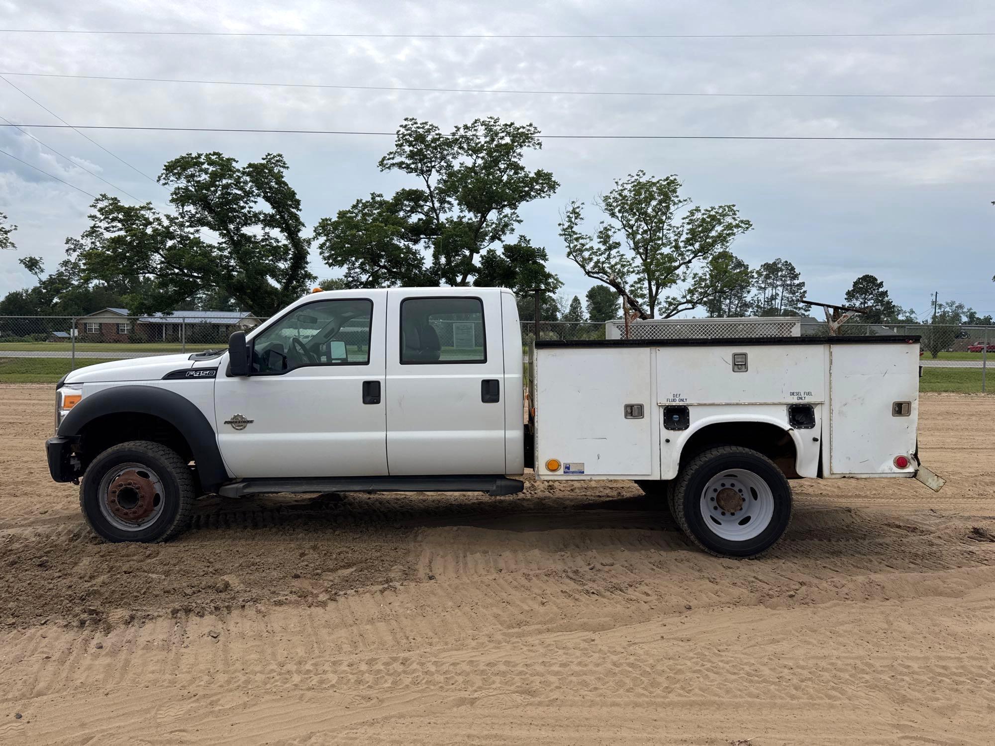 2011 FORD F-450 XL CREW CAB SERVICE TRUCK