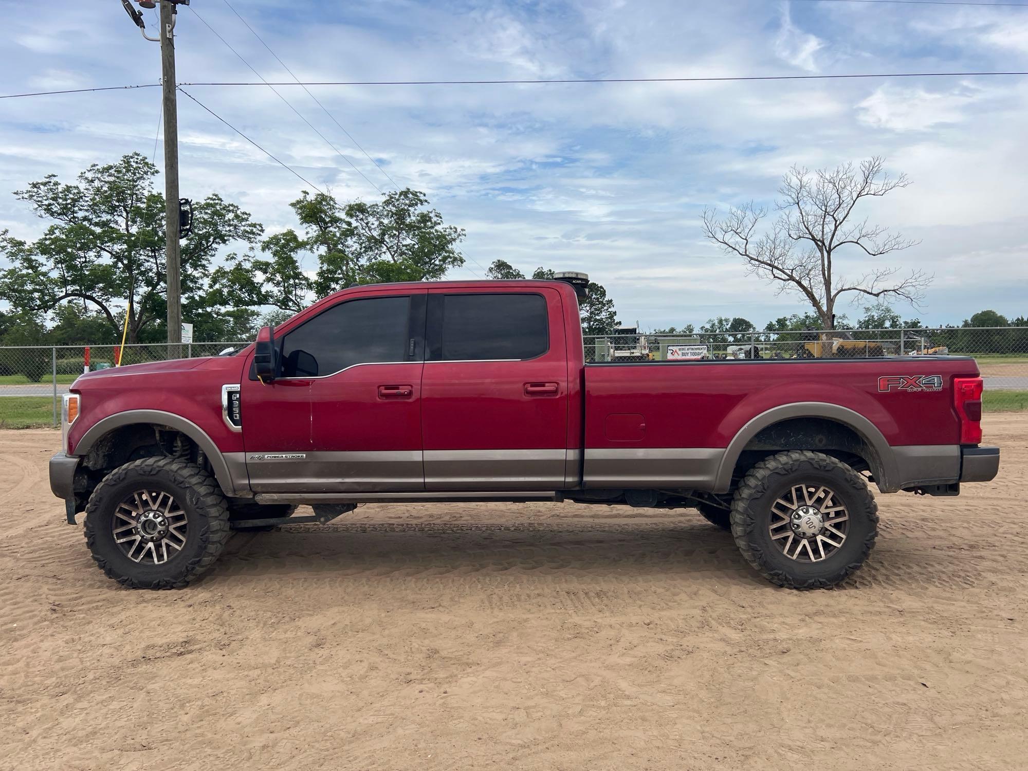2019 FORD F-350 KING RANCH CREW CAB TRUCK