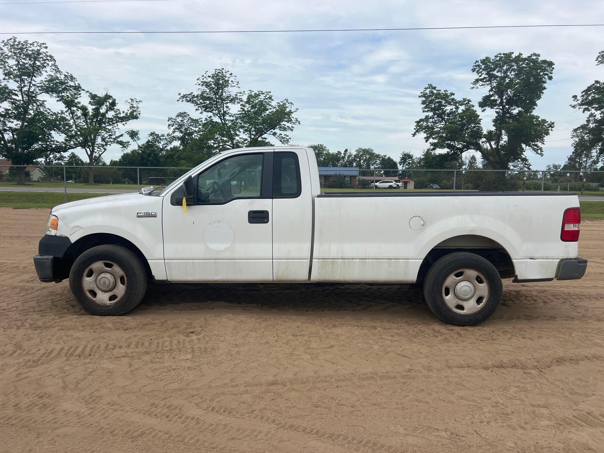 Photo of a  Ford F-150