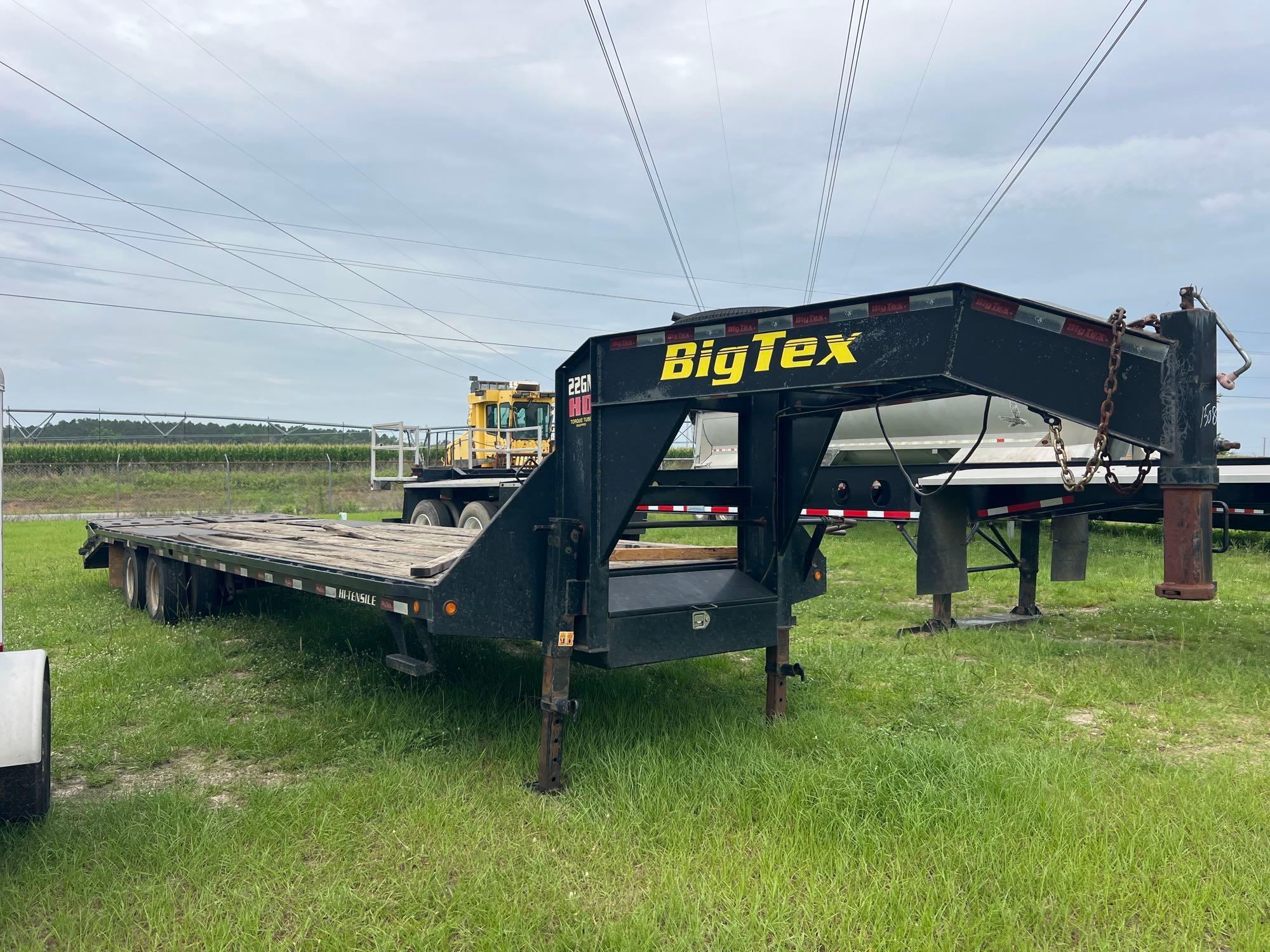 2018 BIG TEX 22GN HD 8'X32' GOOSE NECK TRAILER