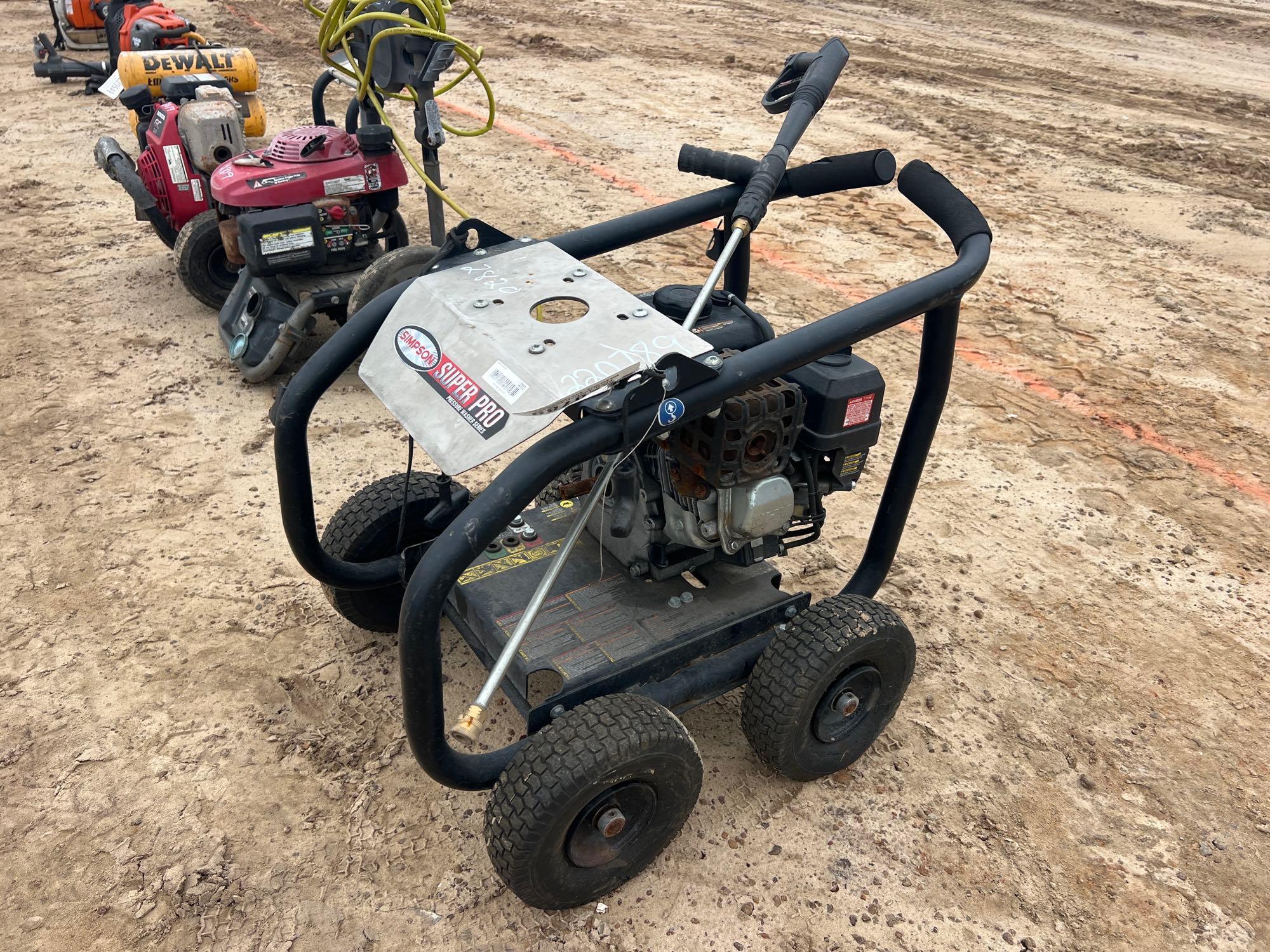 SIMPSON SUPER PRO HEAVY DUTY GAS PRESSURE WASHER