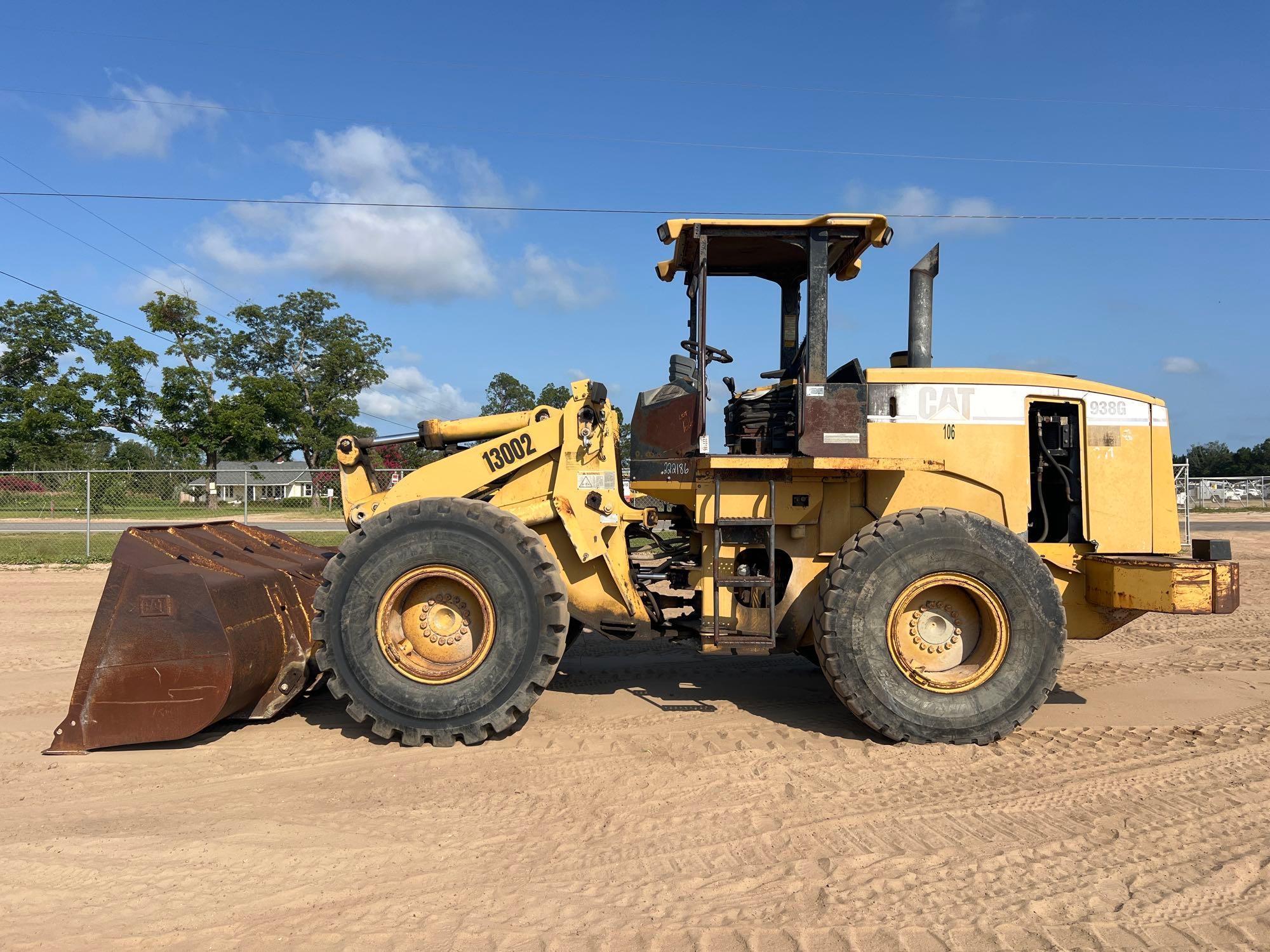 Photo of a  Caterpillar 938G