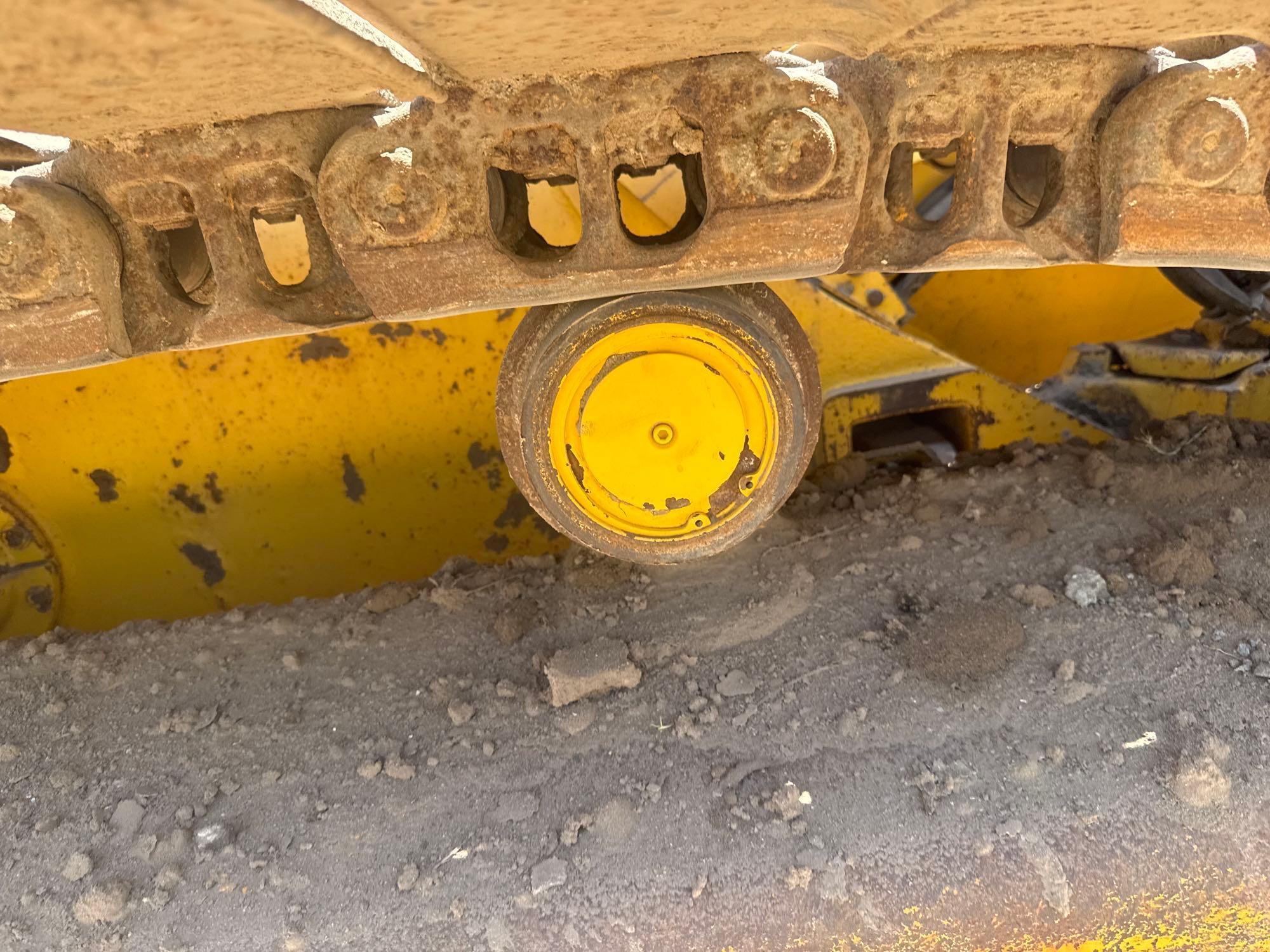 2016 Komatsu D51PX