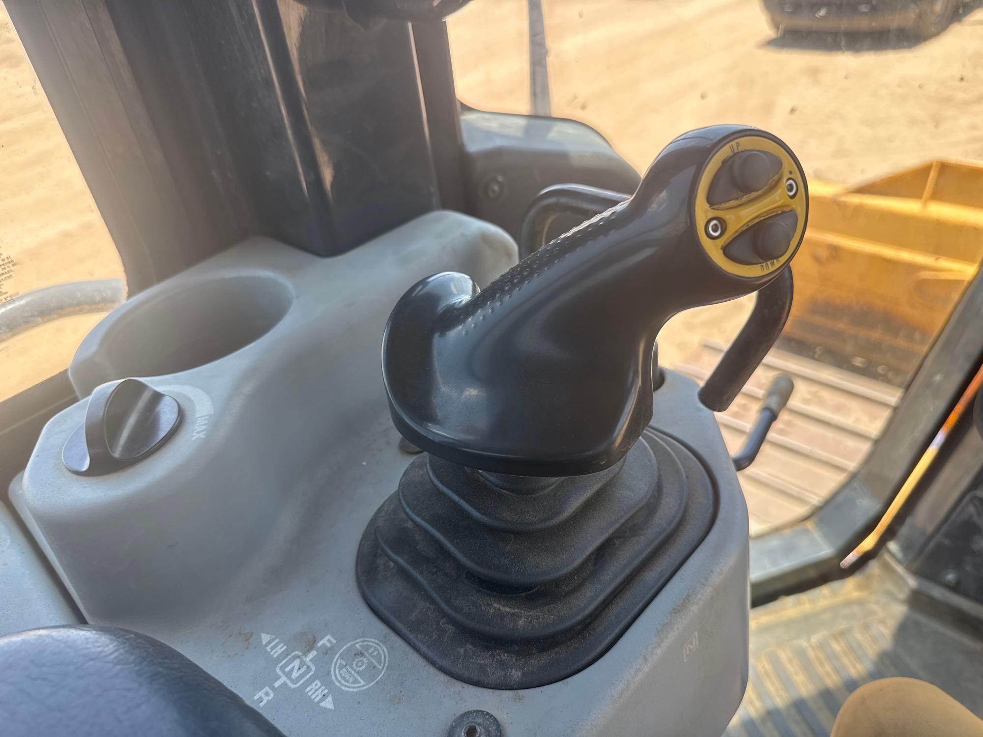 2016 Komatsu D51PX