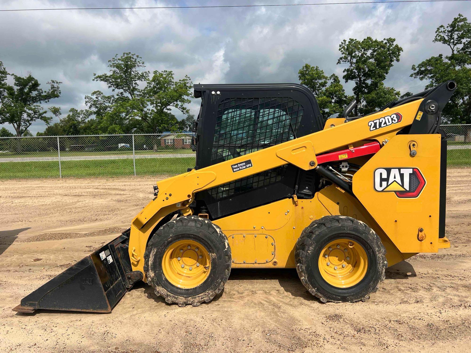 Photo of a  Caterpillar 272D