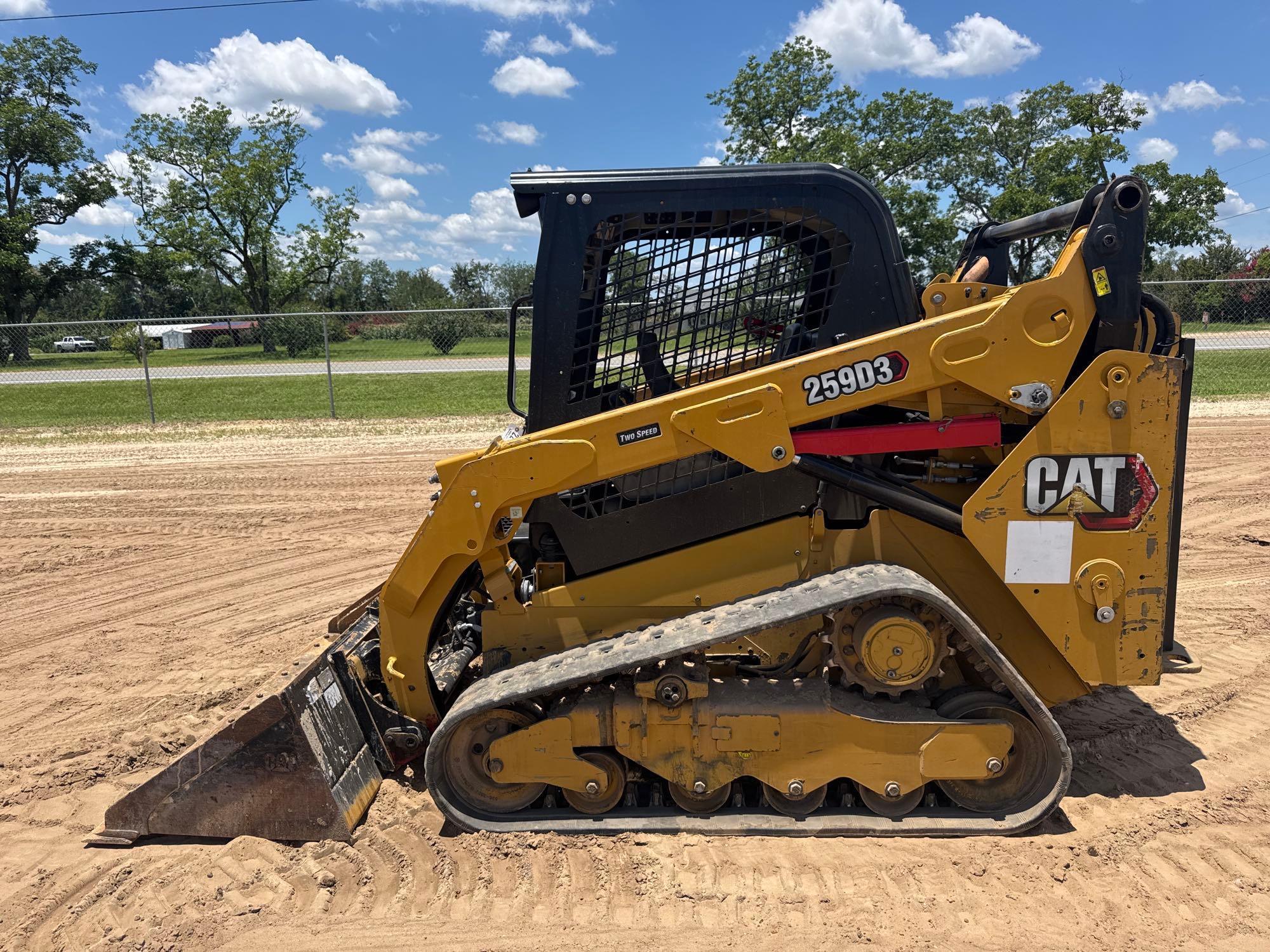 Photo of a  Caterpillar 259D