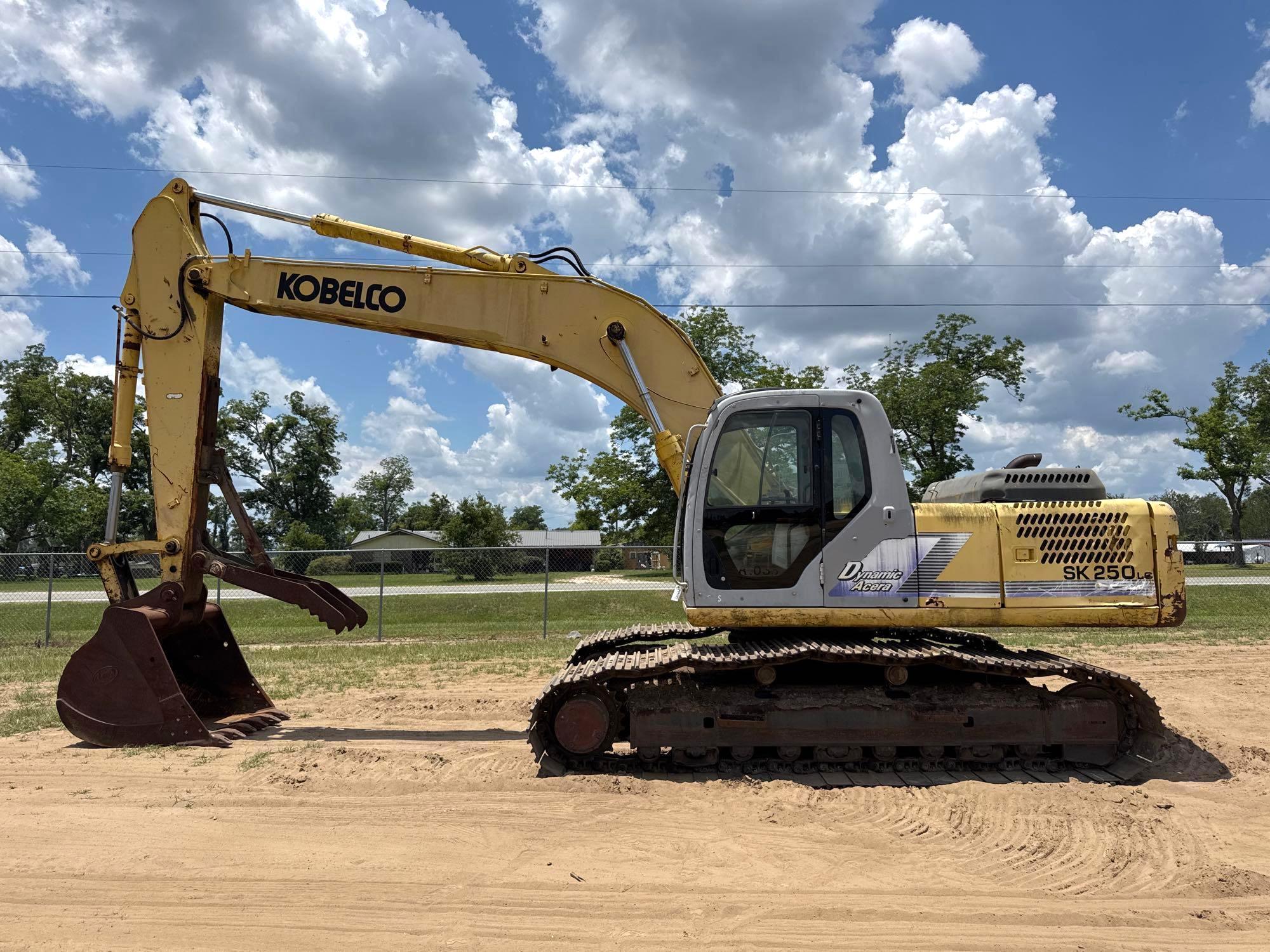 2006 KOBELCO SK250LC EXCAVATOR