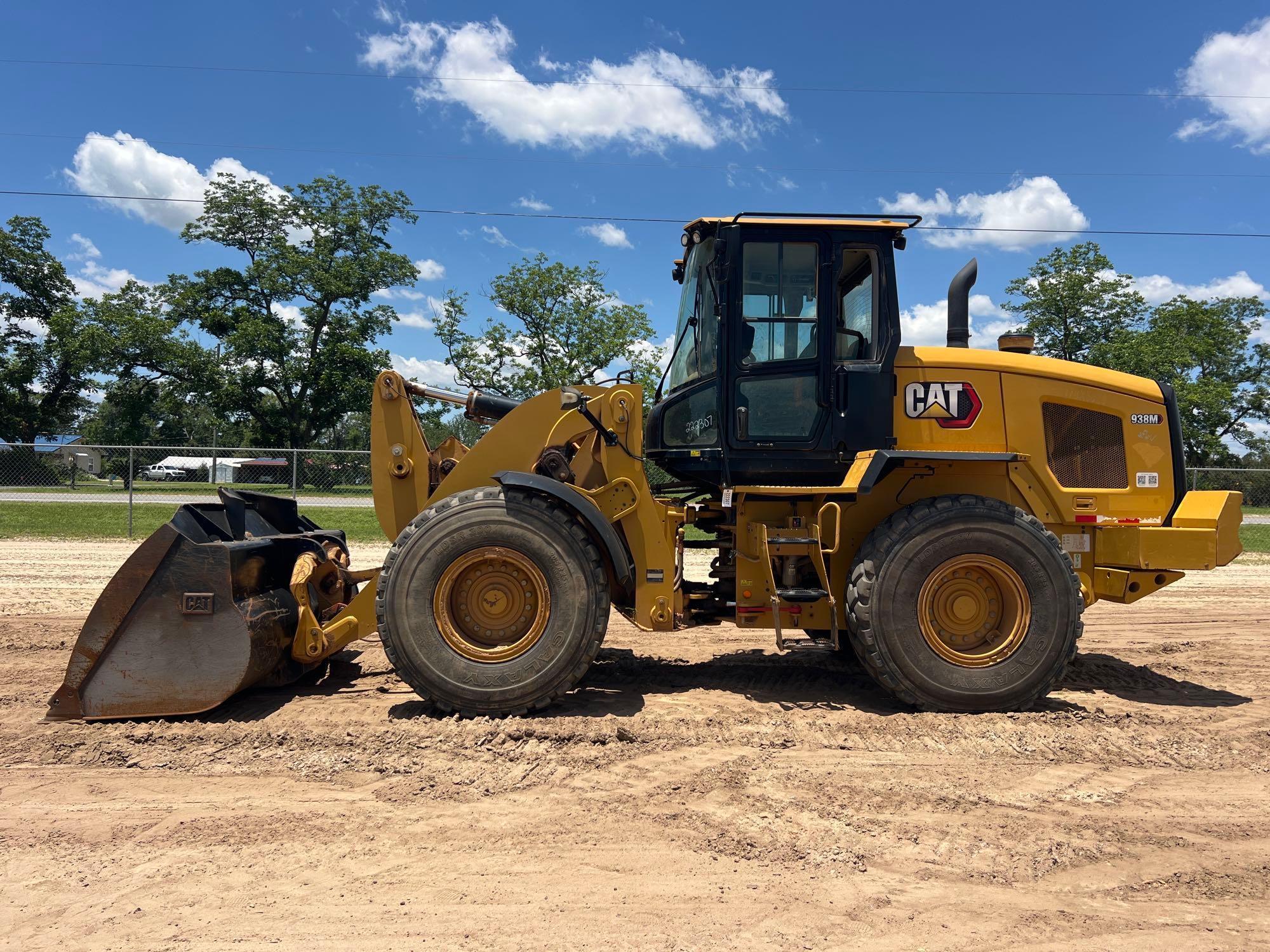  Caterpillar 938M