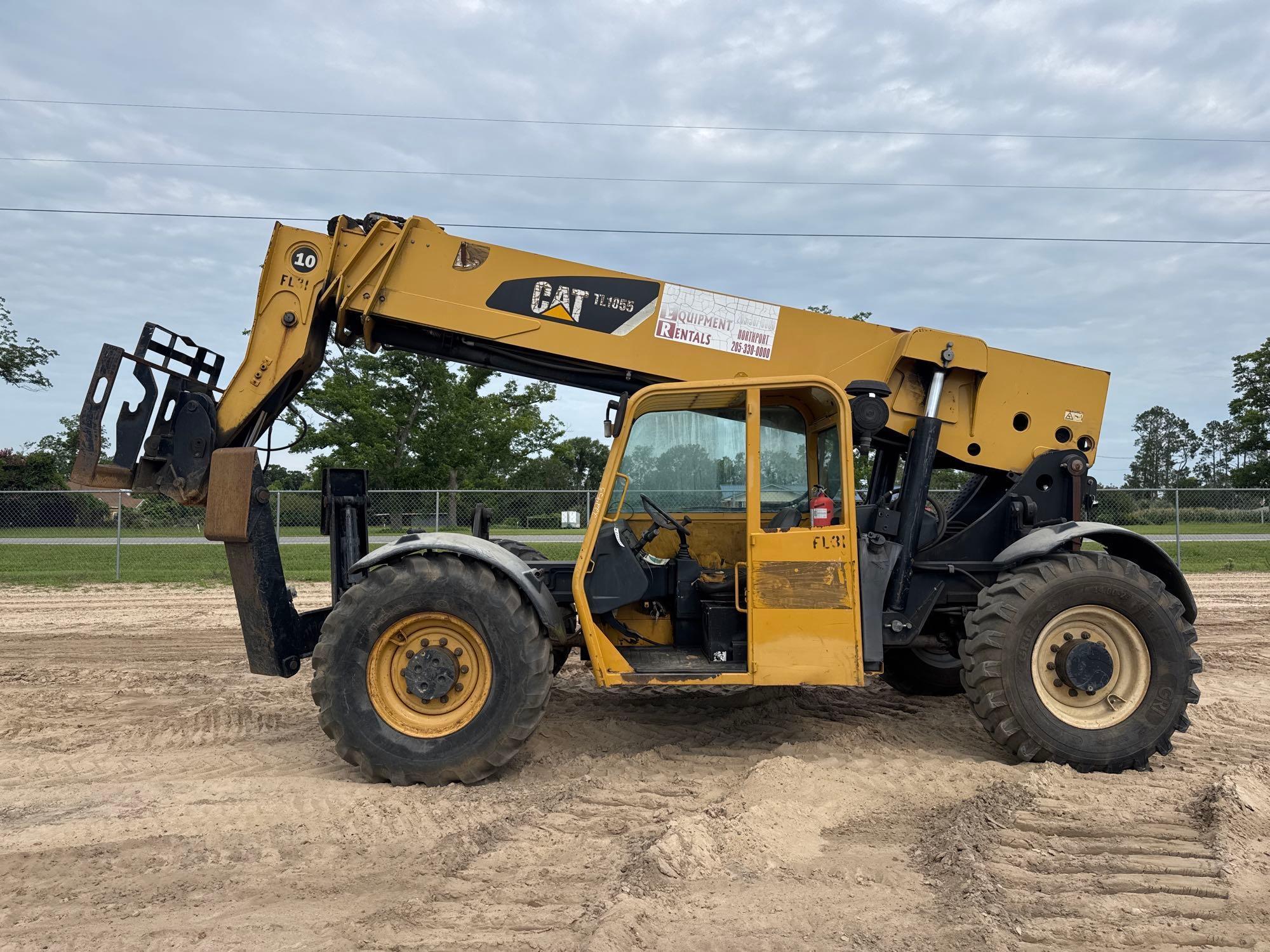 Photo of a  Caterpillar TL1055