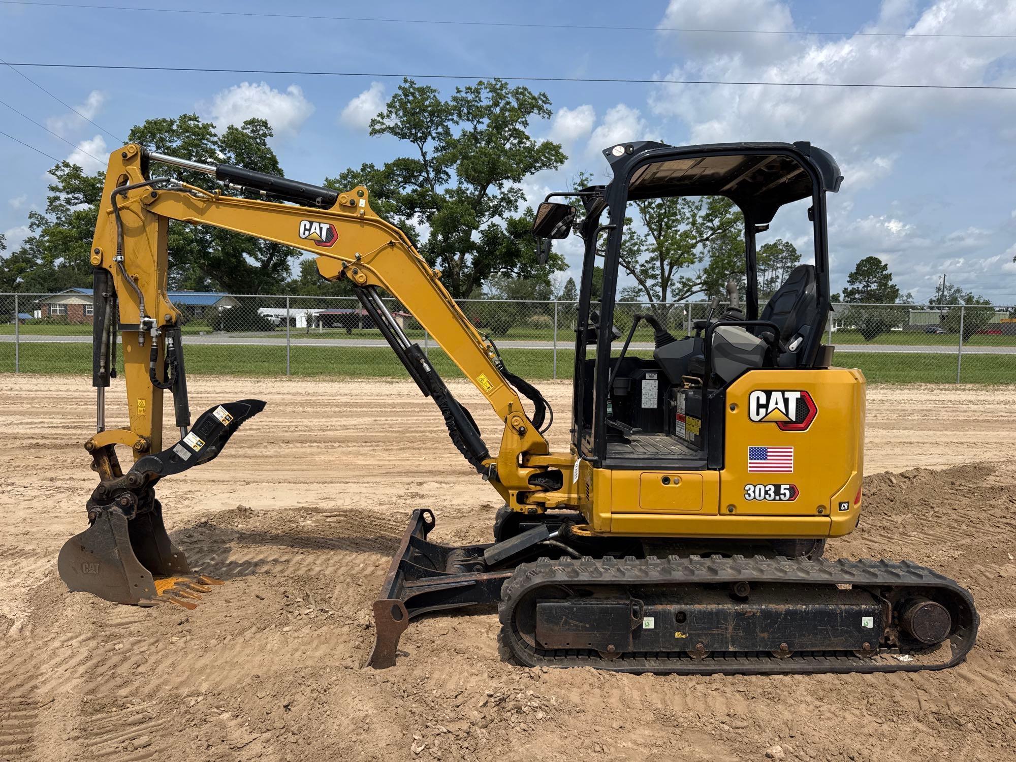 Photo of a  Caterpillar 303.5