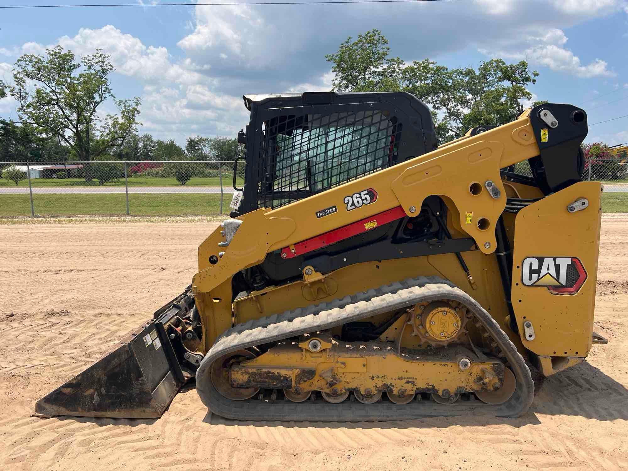 Photo of a 2024 Caterpillar 265