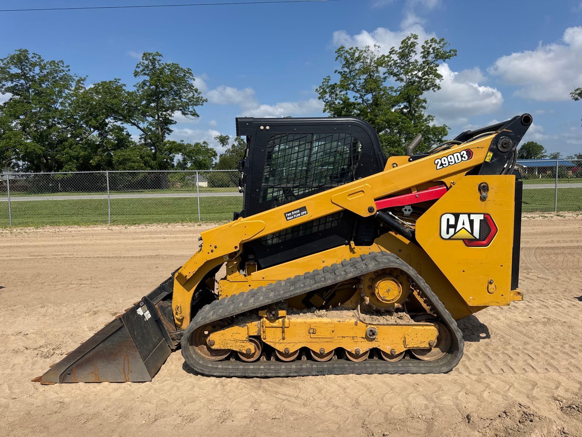 Photo of a  Caterpillar 299D