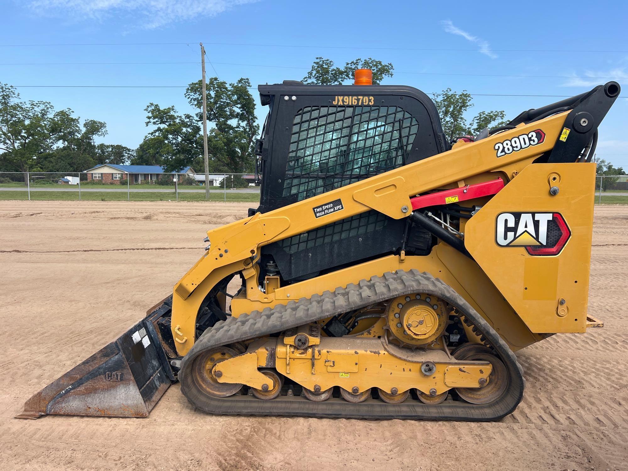 Photo of a  Caterpillar 289D