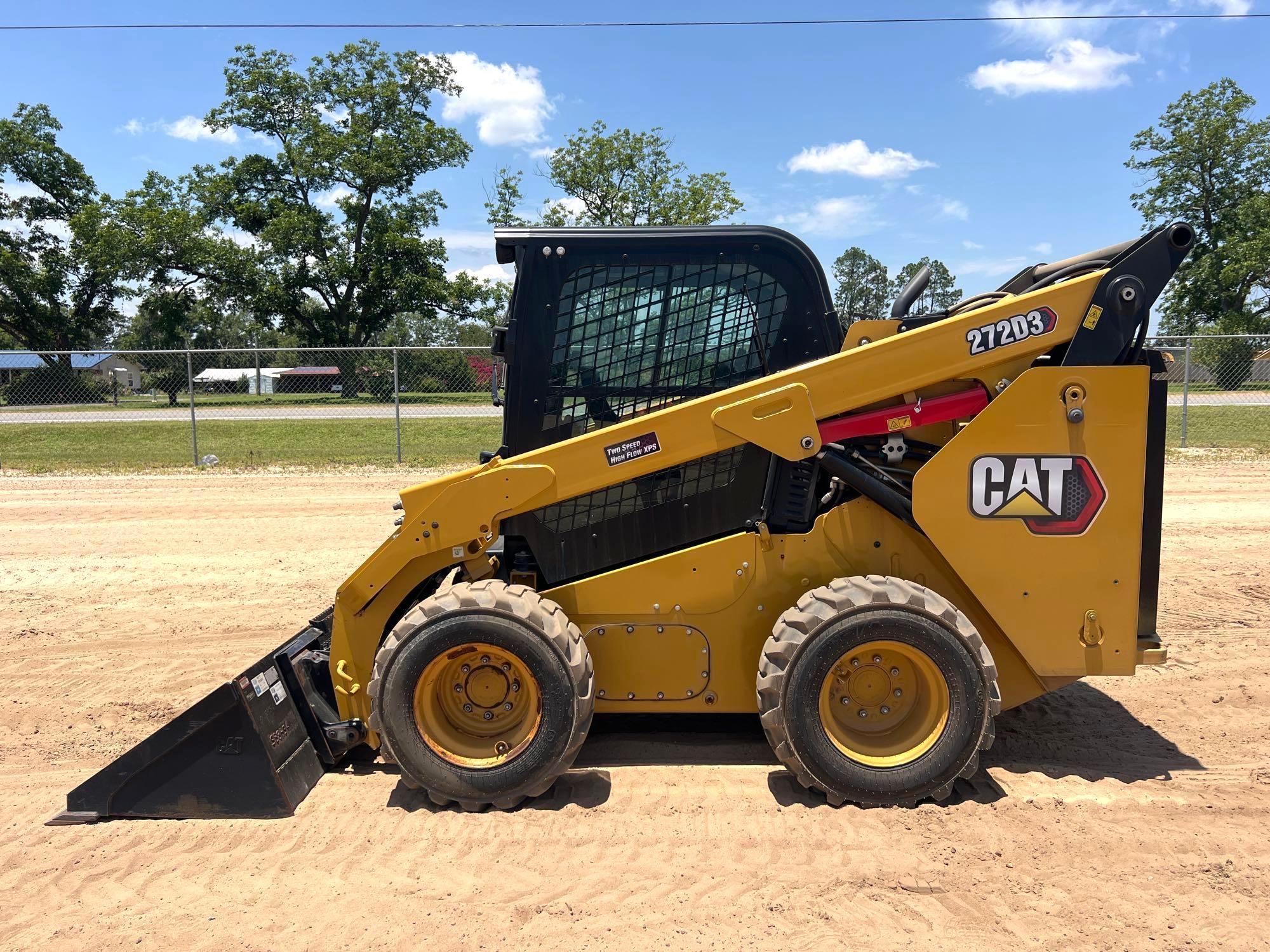 Photo of a  Caterpillar 272D