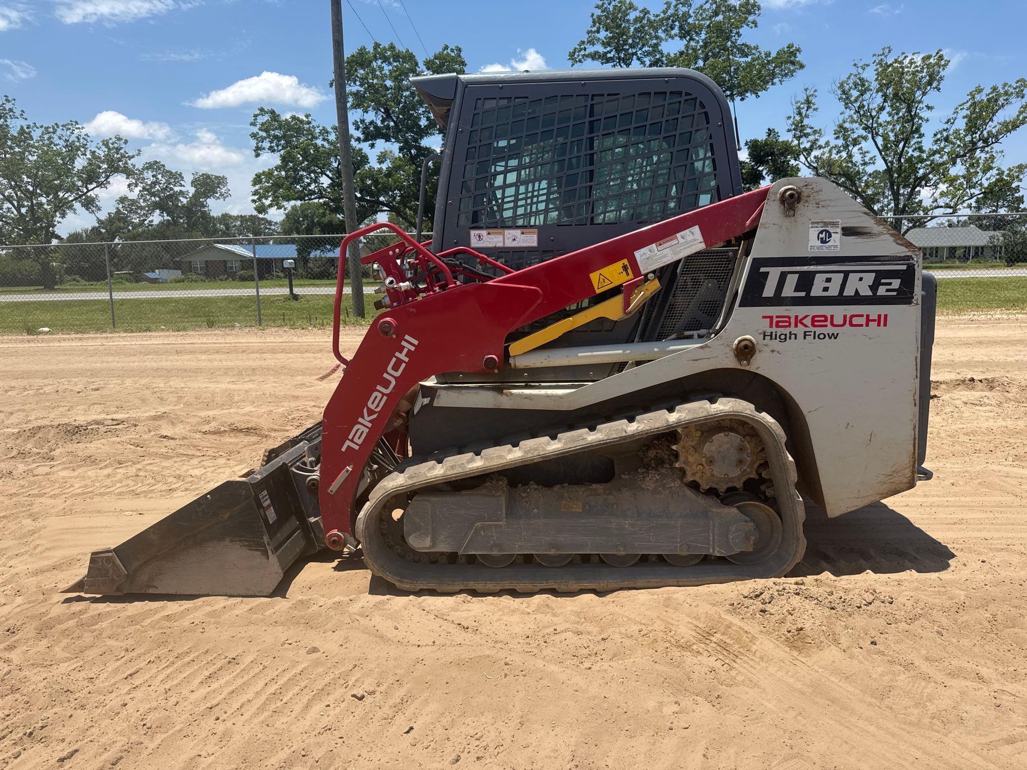 Photo of a 2024 Takeuchi TL8