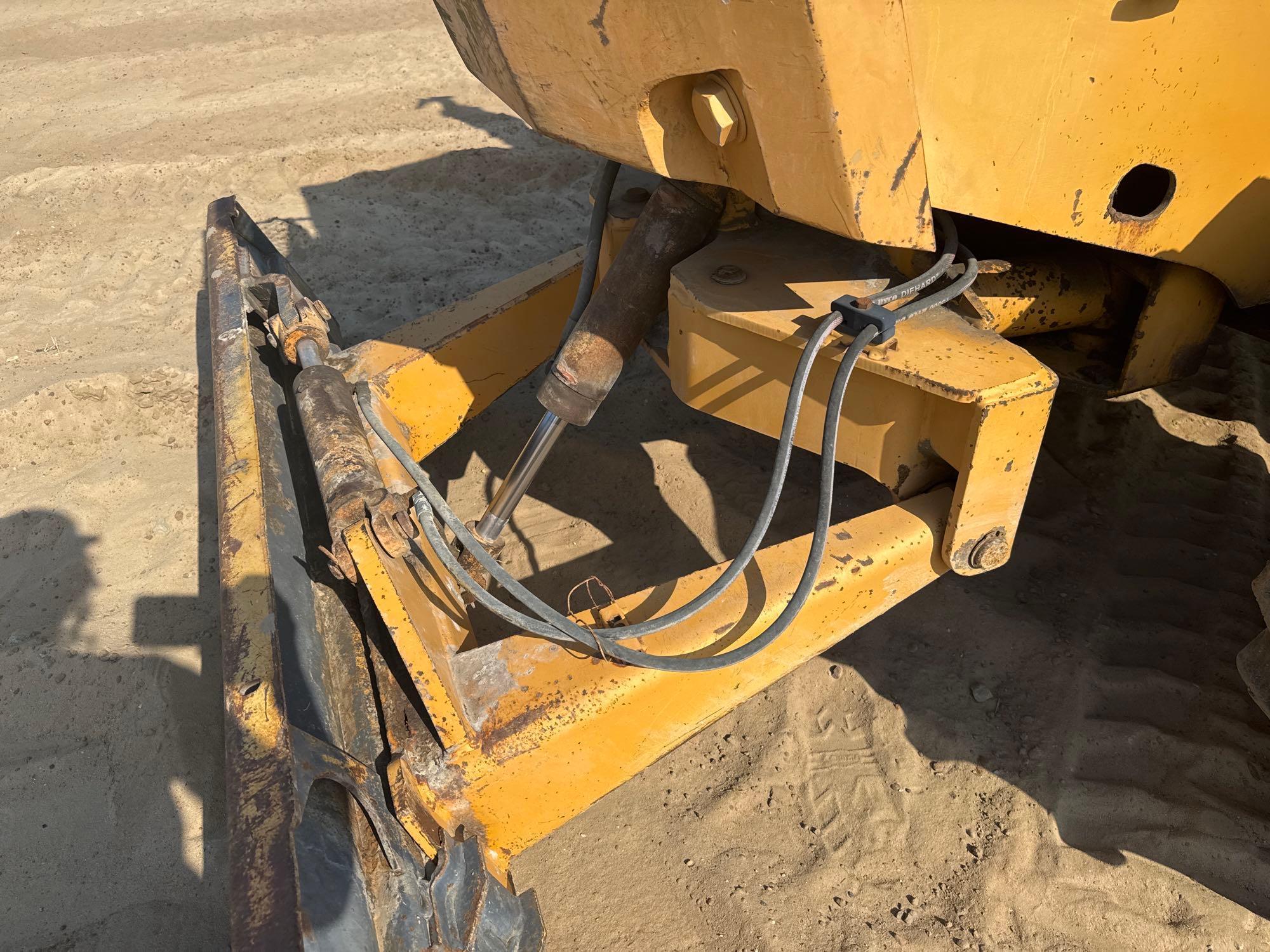 1998 Case 860