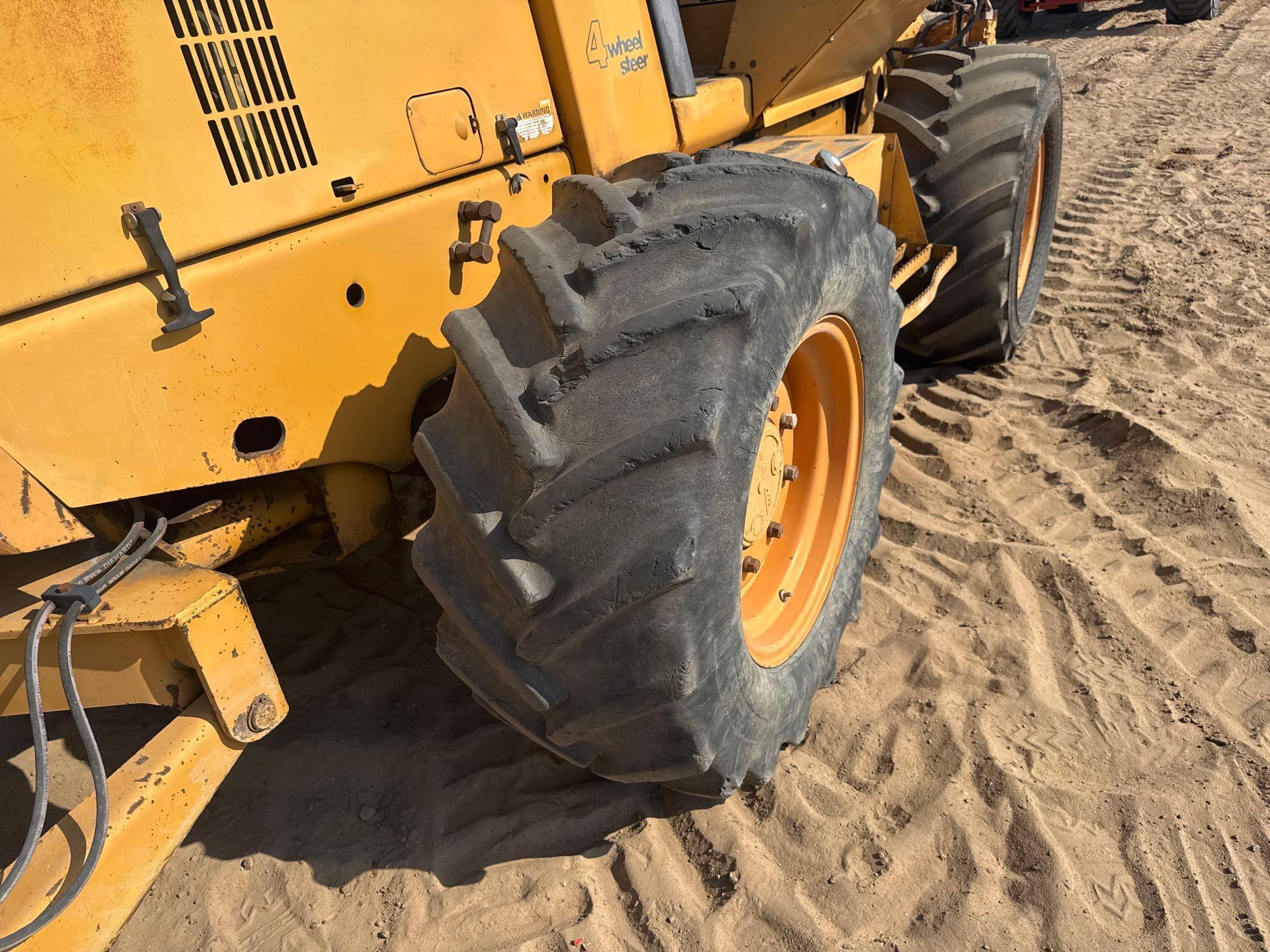 1998 Case 860