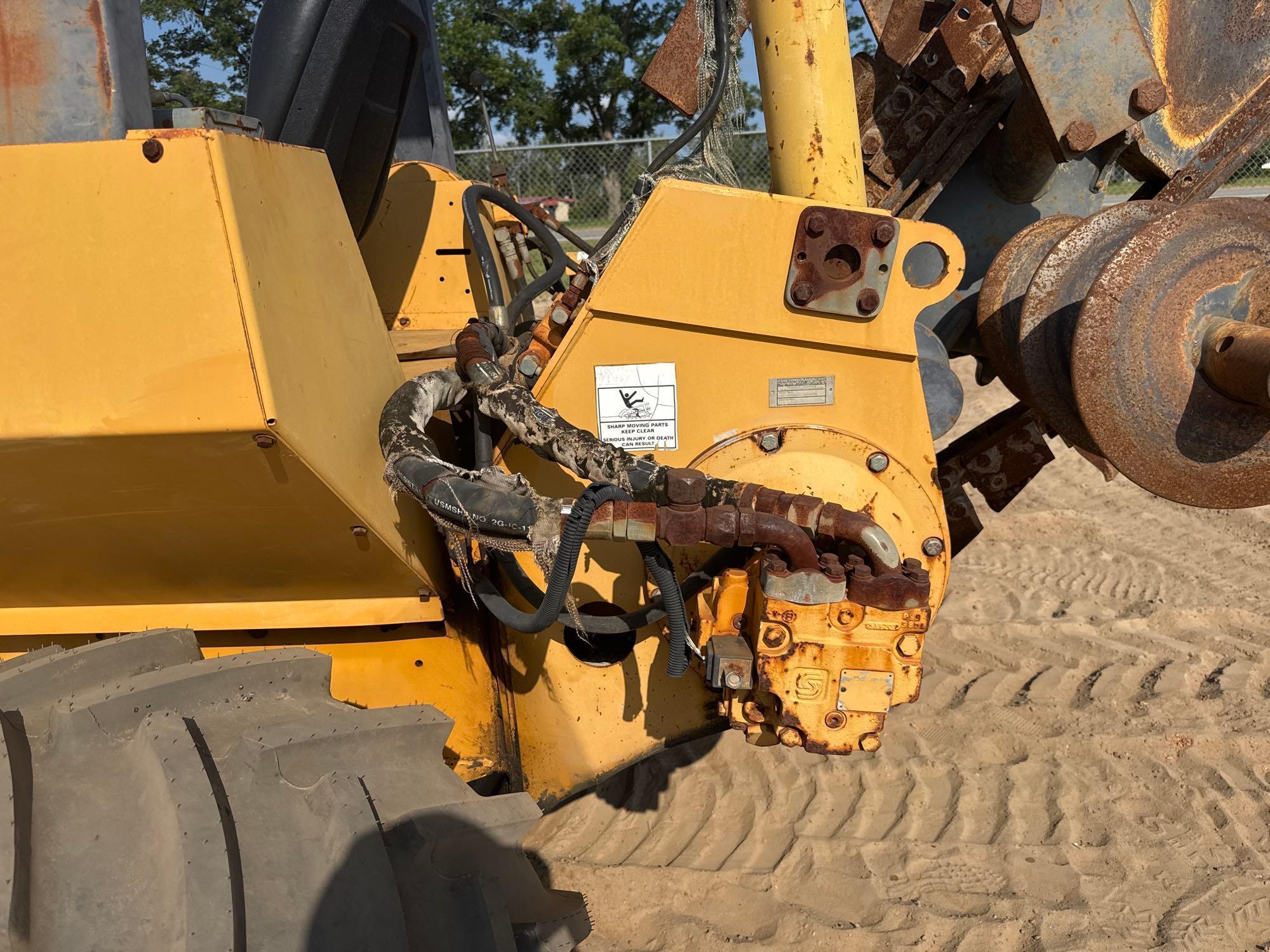 1998 Case 860