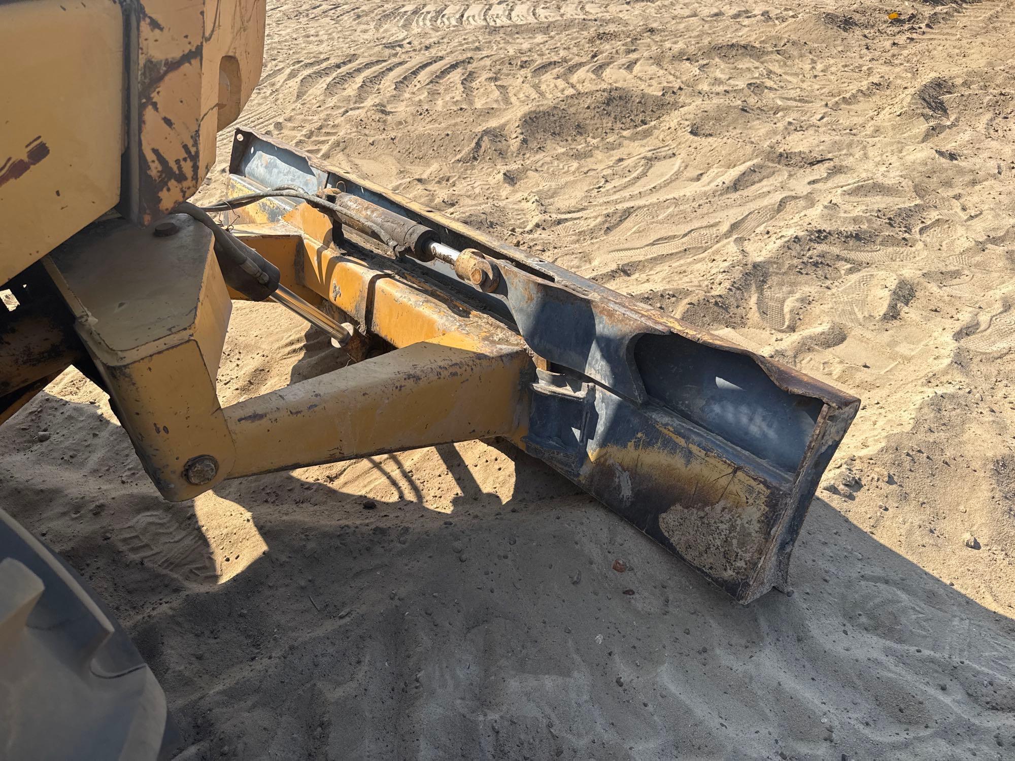1998 Case 860